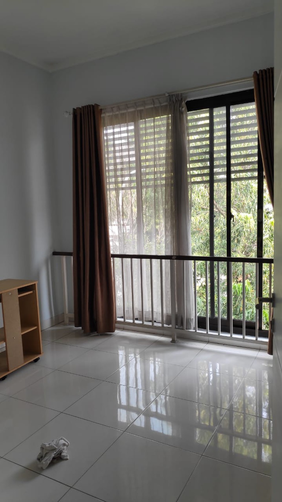 Rumah Bagus Siap Huni Asri di Discovery Terra, Bintaro Sektor 9, Tangerang Selatan