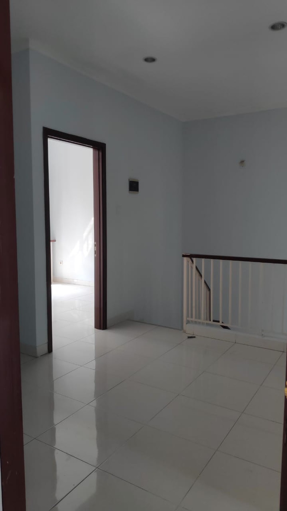 Rumah Bagus Siap Huni Asri di Discovery Terra, Bintaro Sektor 9, Tangerang Selatan