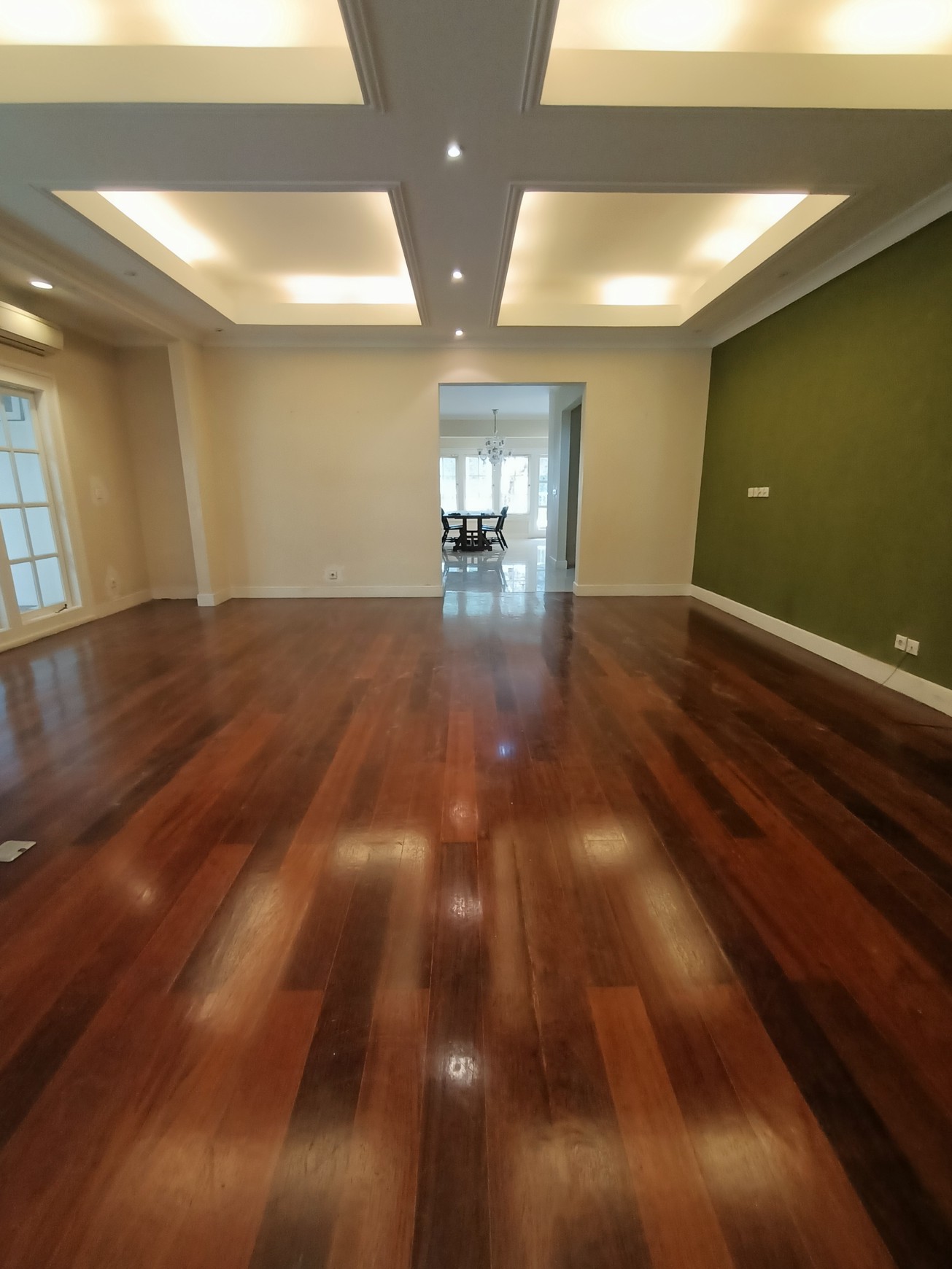 LUXURY AND ELEGANT HOUSE WITH A QUIET ENVIRONMENT @KEMANG, SOUTH JAKARTA