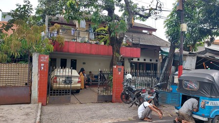 Rumah Kost Tua Jalan Besar di Narada, Tanah Tinggi, Johar Baru