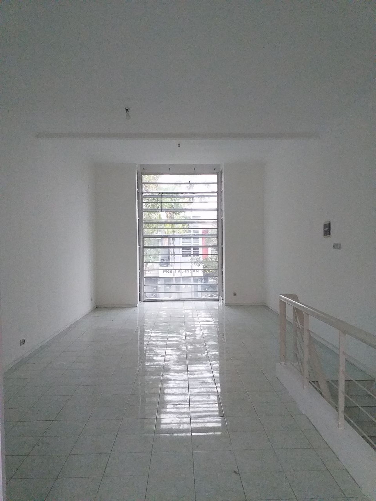 Disewakan Ruko Palma Galeria Citraland Surabaya Barat, Disewakan Ruko Murah
