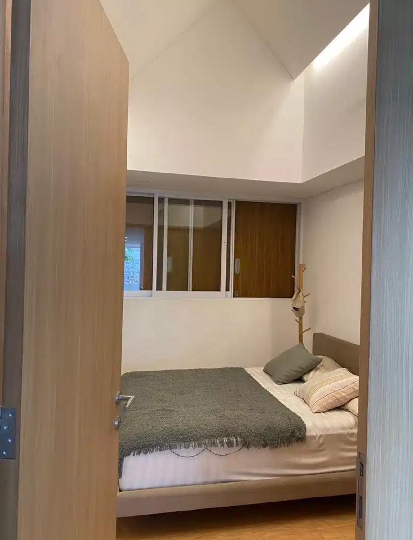 Rumah 2 Lantai Siap Huni Semi Furnished dengan Hunian Nyaman dan Asri @Pondok Aren