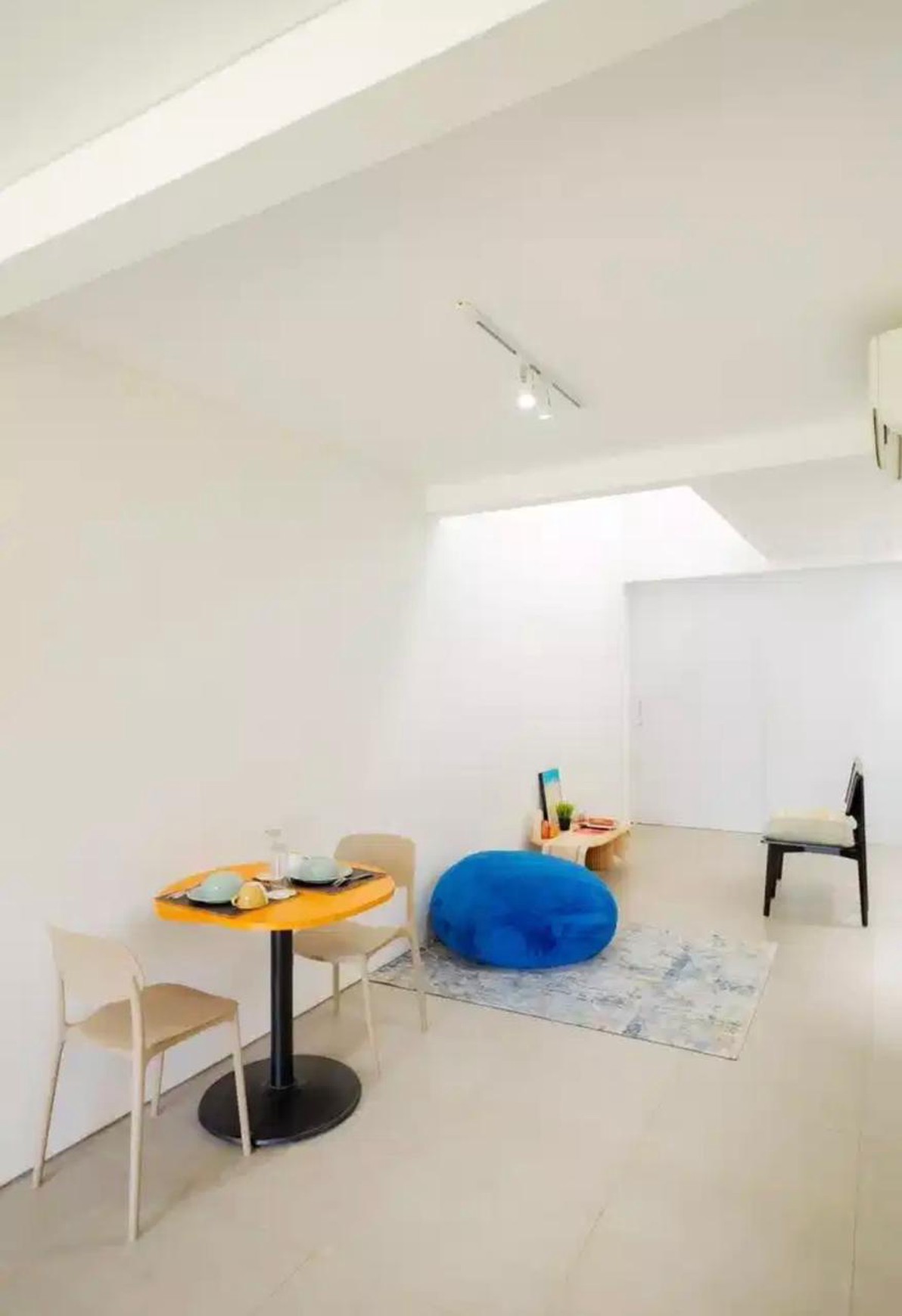 Rumah 2 Lantai Siap Huni Semi Furnished dengan Hunian Nyaman dan Asri @Pondok Aren