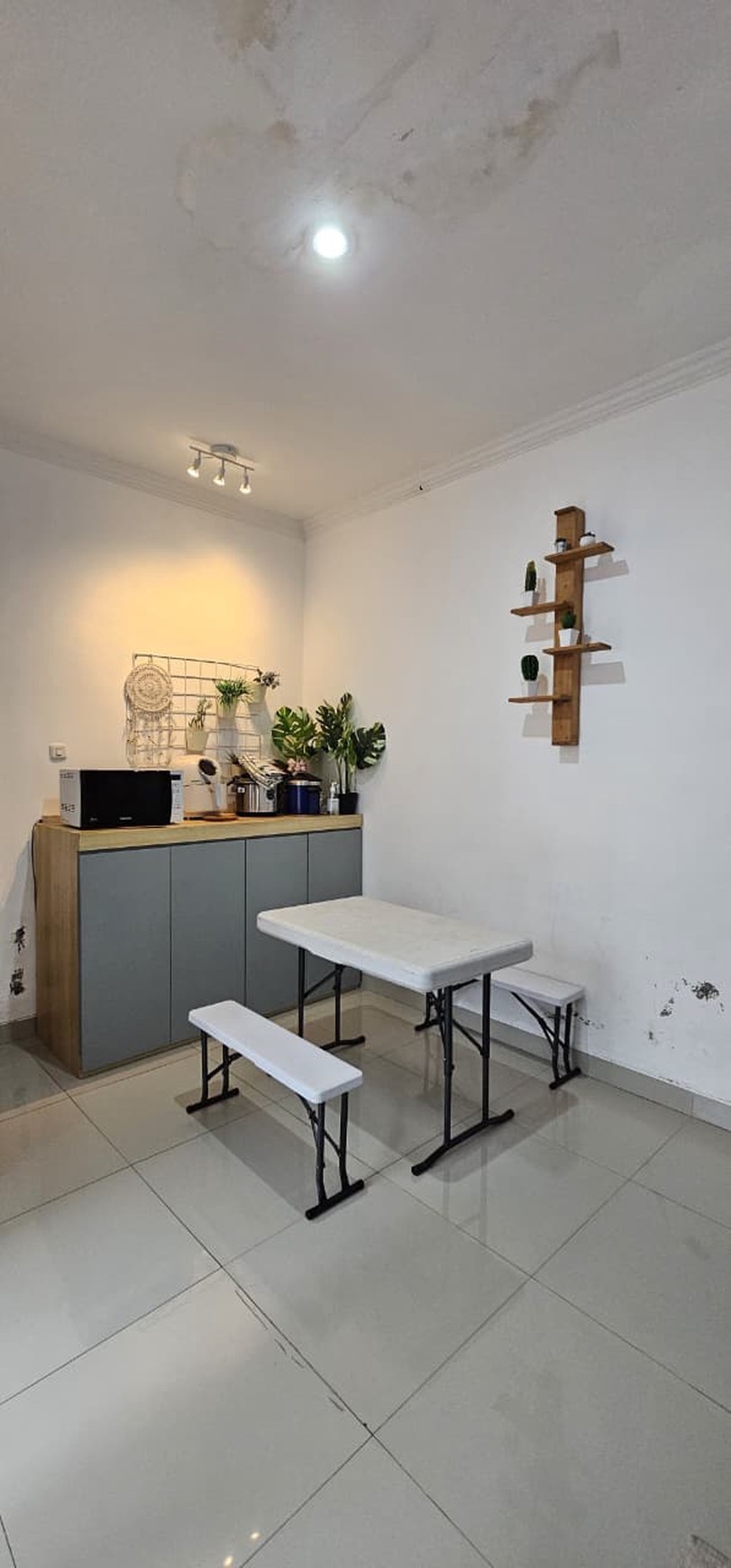 Rumah Minimalis Semi Furnish Dalam Perum Royal Maguwo, Kalasan, Sleman