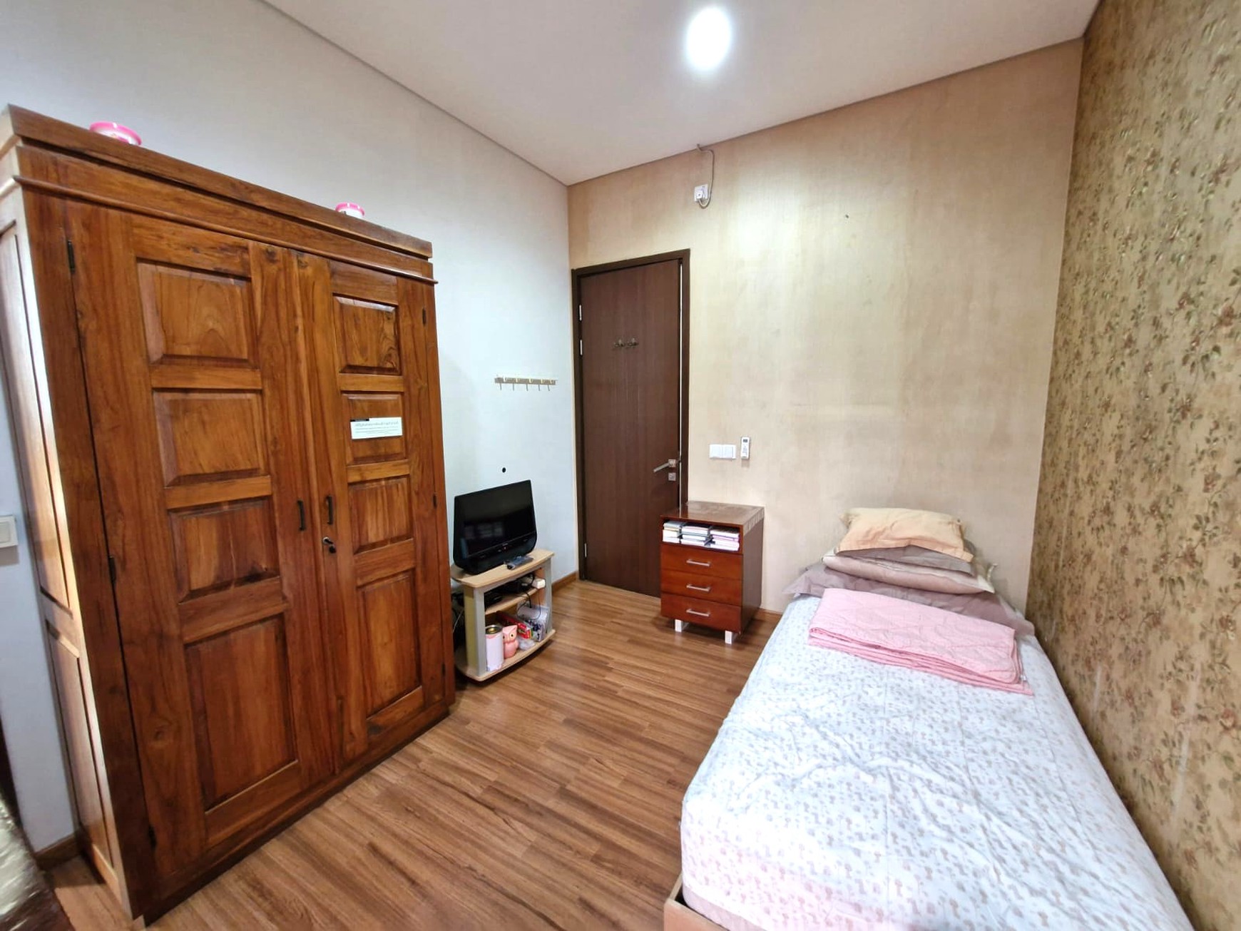 Rumah 2 Lantai siap huni di The Eminent BSD City