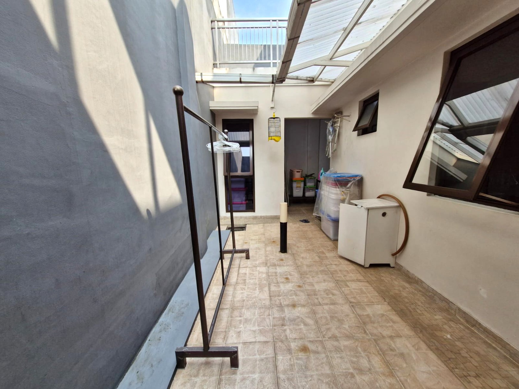 Rumah 2 Lantai siap huni di The Eminent BSD City