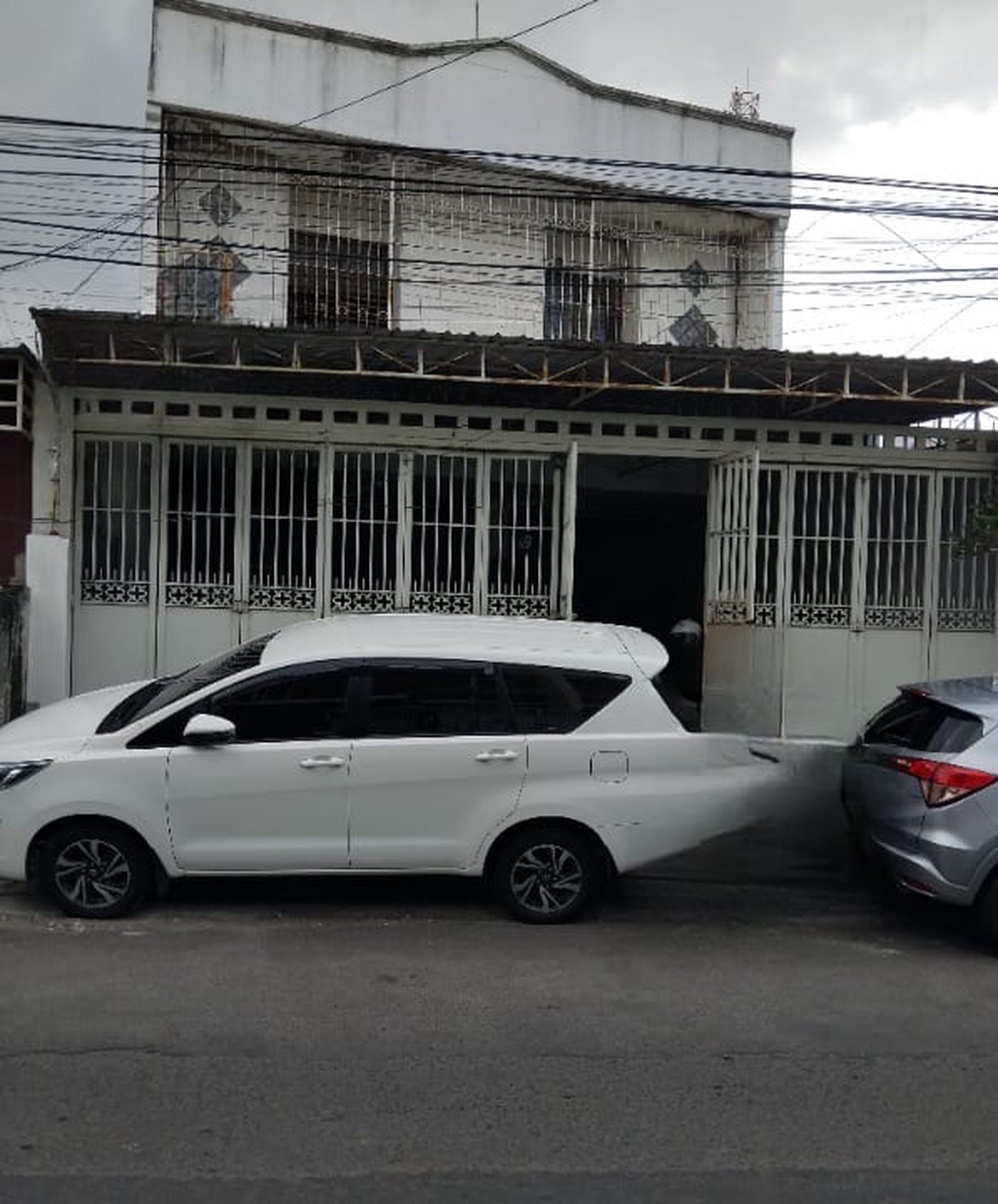Dijual Murah Ruko 2 lantai dan workshop dekat Ngagel Surabaya