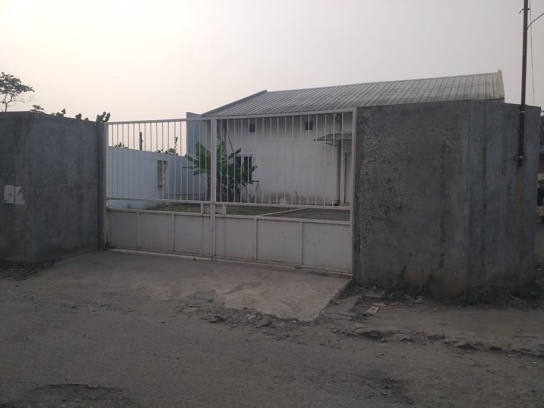 Dijual Tanah dan Bangunan di Suradita Cisauk Cocok untuk Rumah Tinggal 