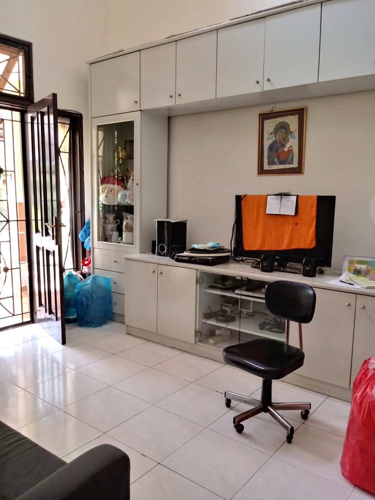Dijual Rumah Cantik di Alam Sutera - Desain Elegan & Asri