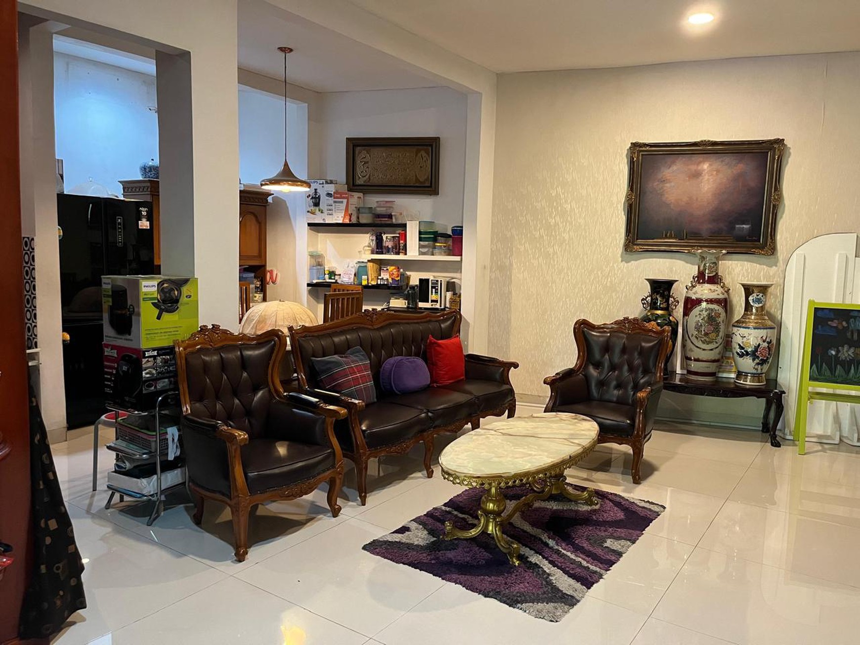 Rumah 3 lantai, dalam cluster siap huni di Pondok Aren