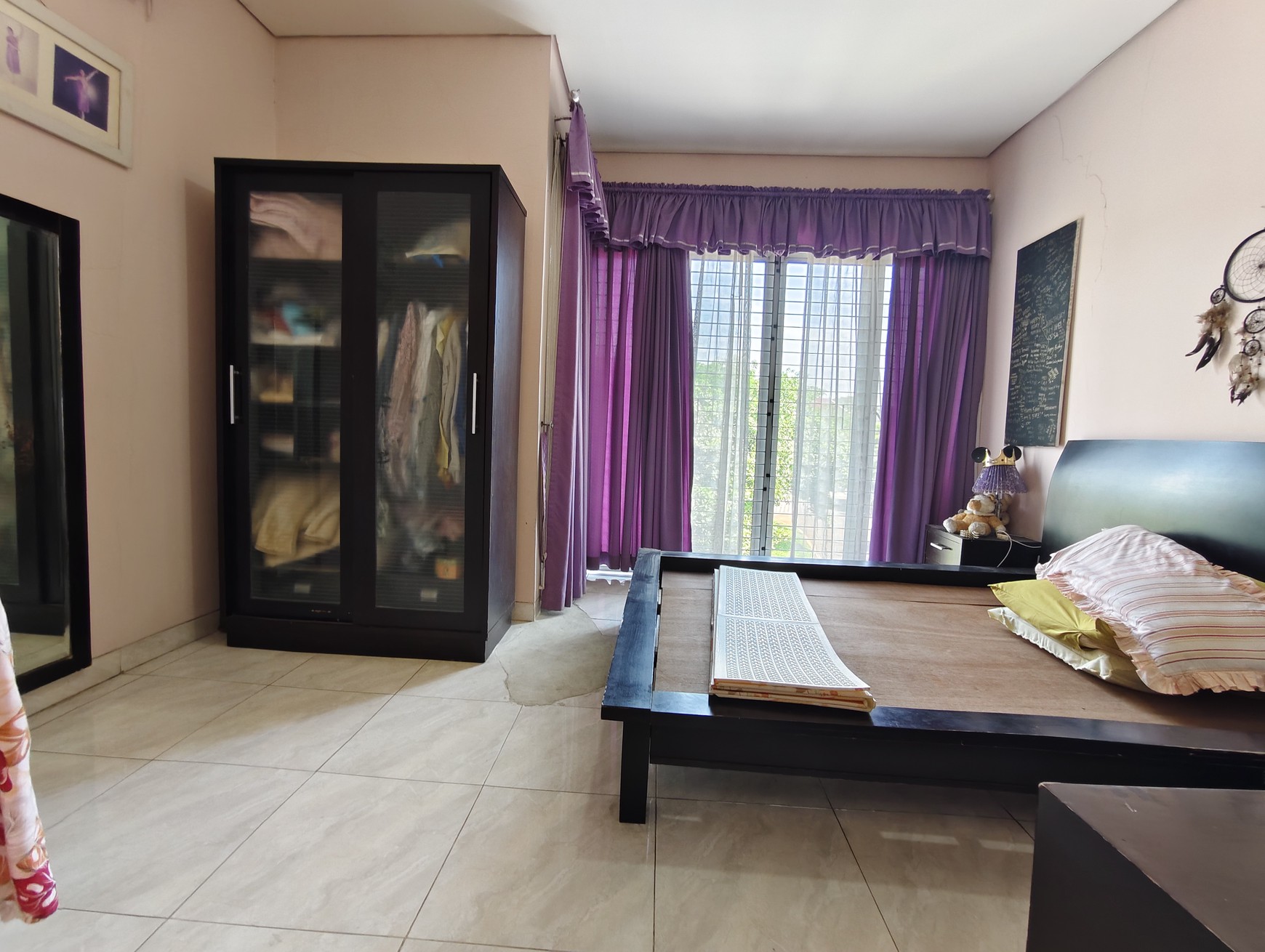 Rumah depan taman Citra Gran Cibubur