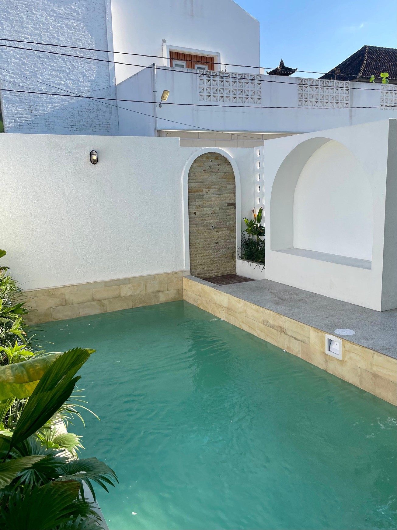 Villa Mewah Brand New Mediterania di Kuta Selatan Bali