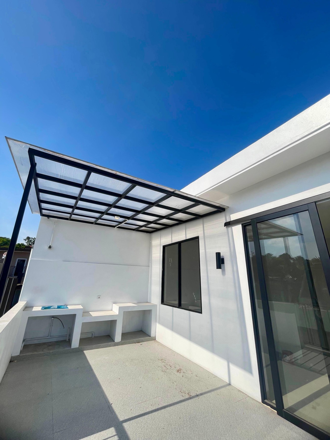 Villa Mewah Brand New Mediterania di Kuta Selatan Bali