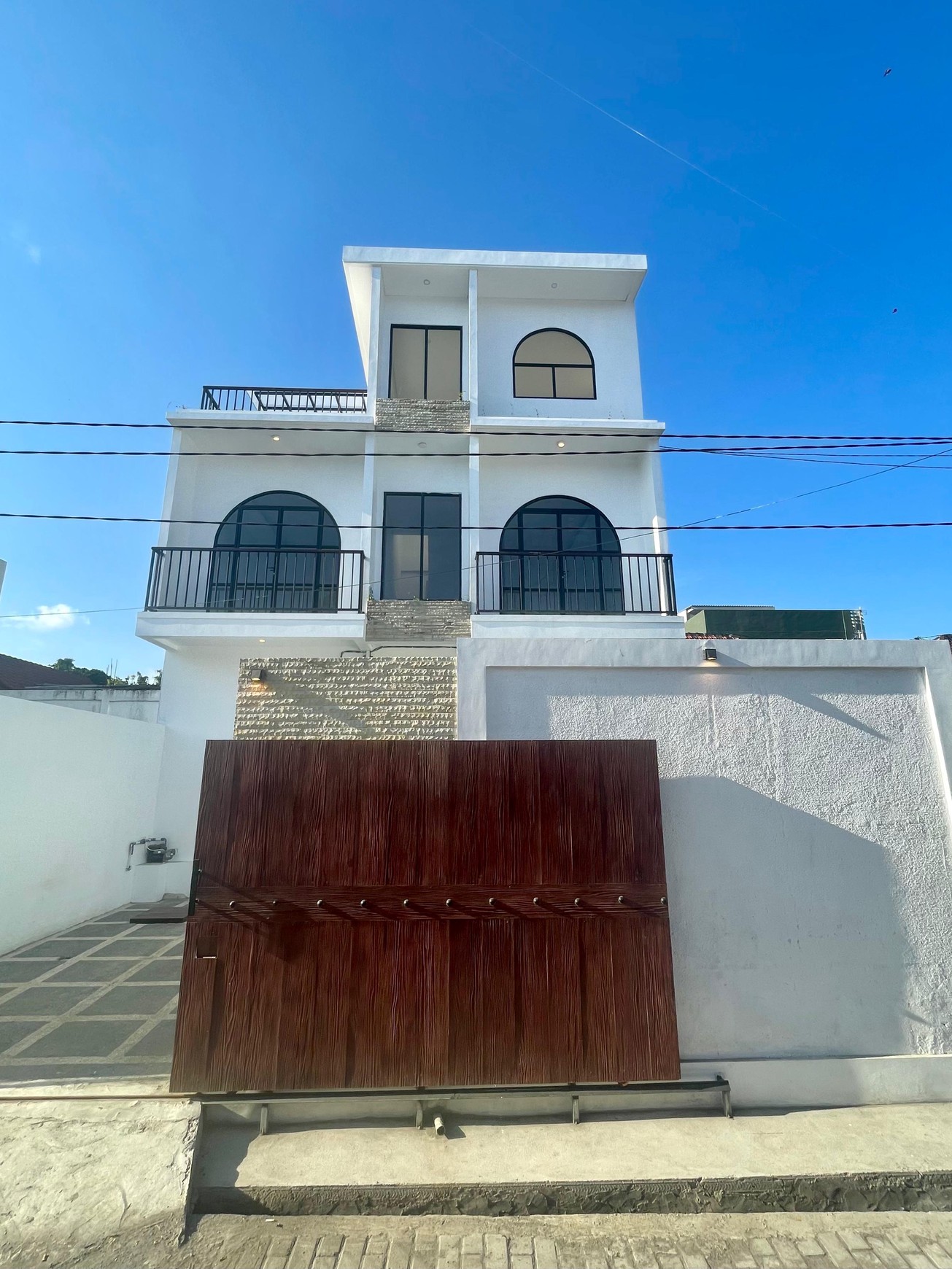 Villa Mewah Brand New Mediterania di Kuta Selatan Bali