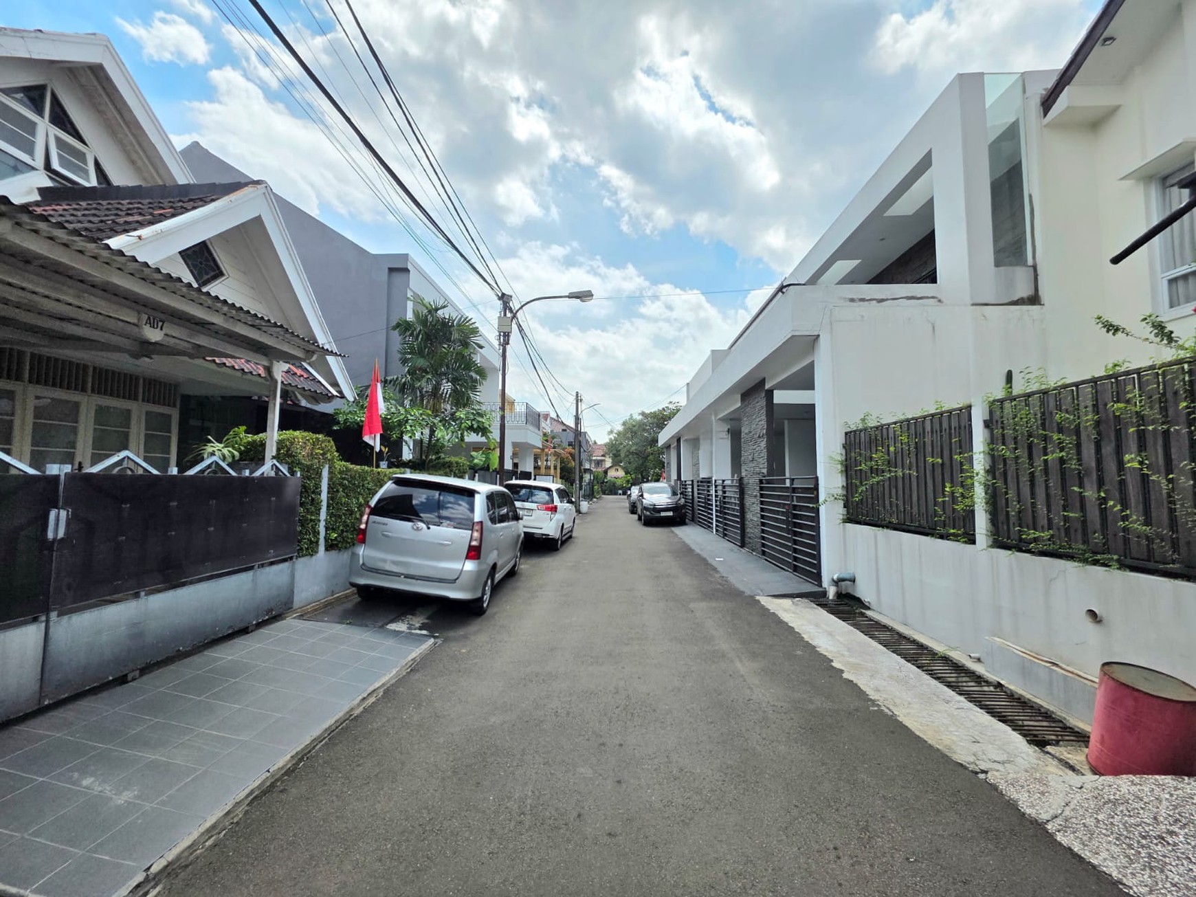 Rumah Bagus Siap Huni Asri di Camar, Bintaro Jaya, Sektor 3, Tangerang Selatan