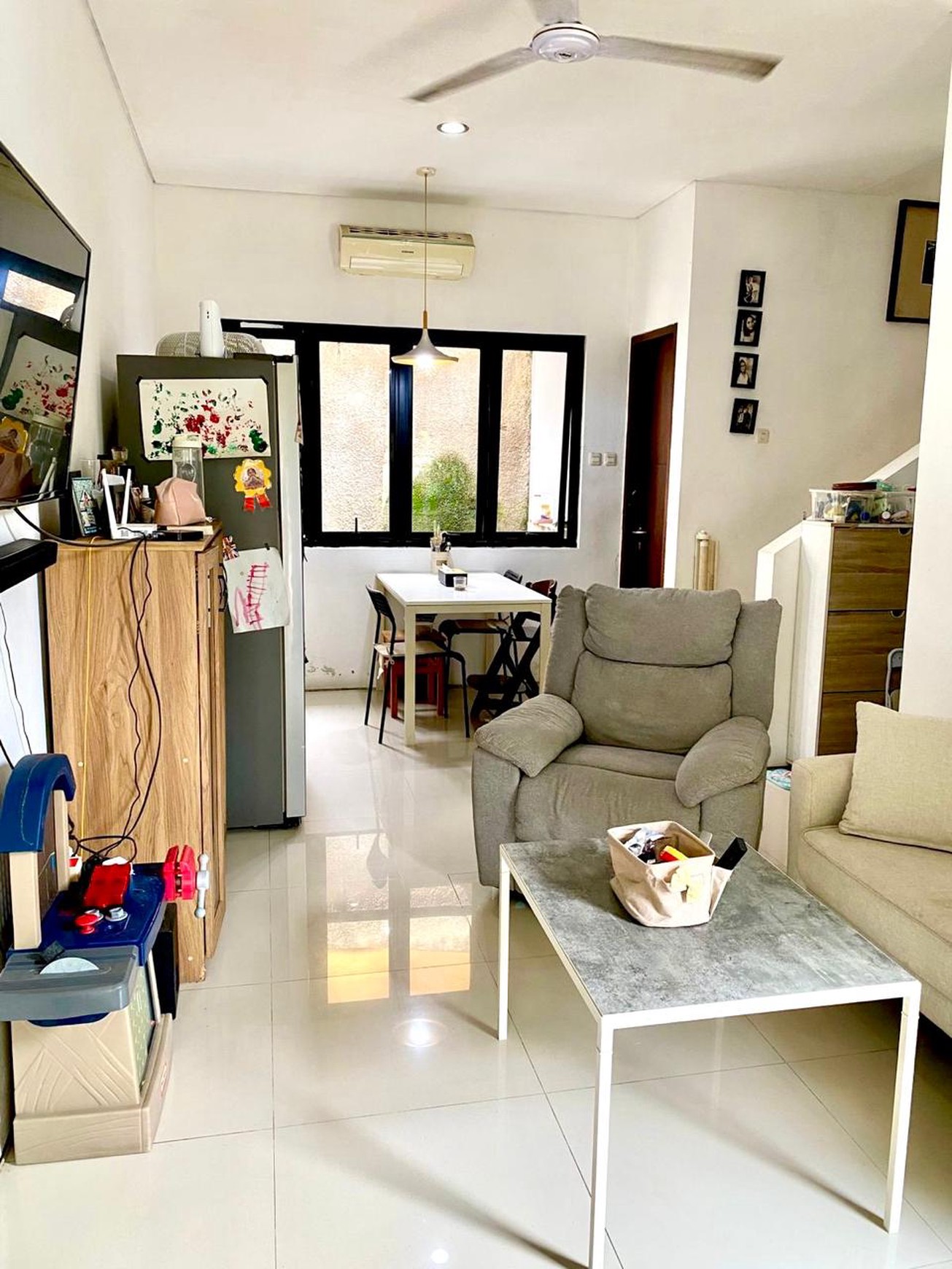 Rumah Cantik di Vasa Bintaro - Siap Huni, Lokasi dekat sekolah internasional Bintaro Jaya