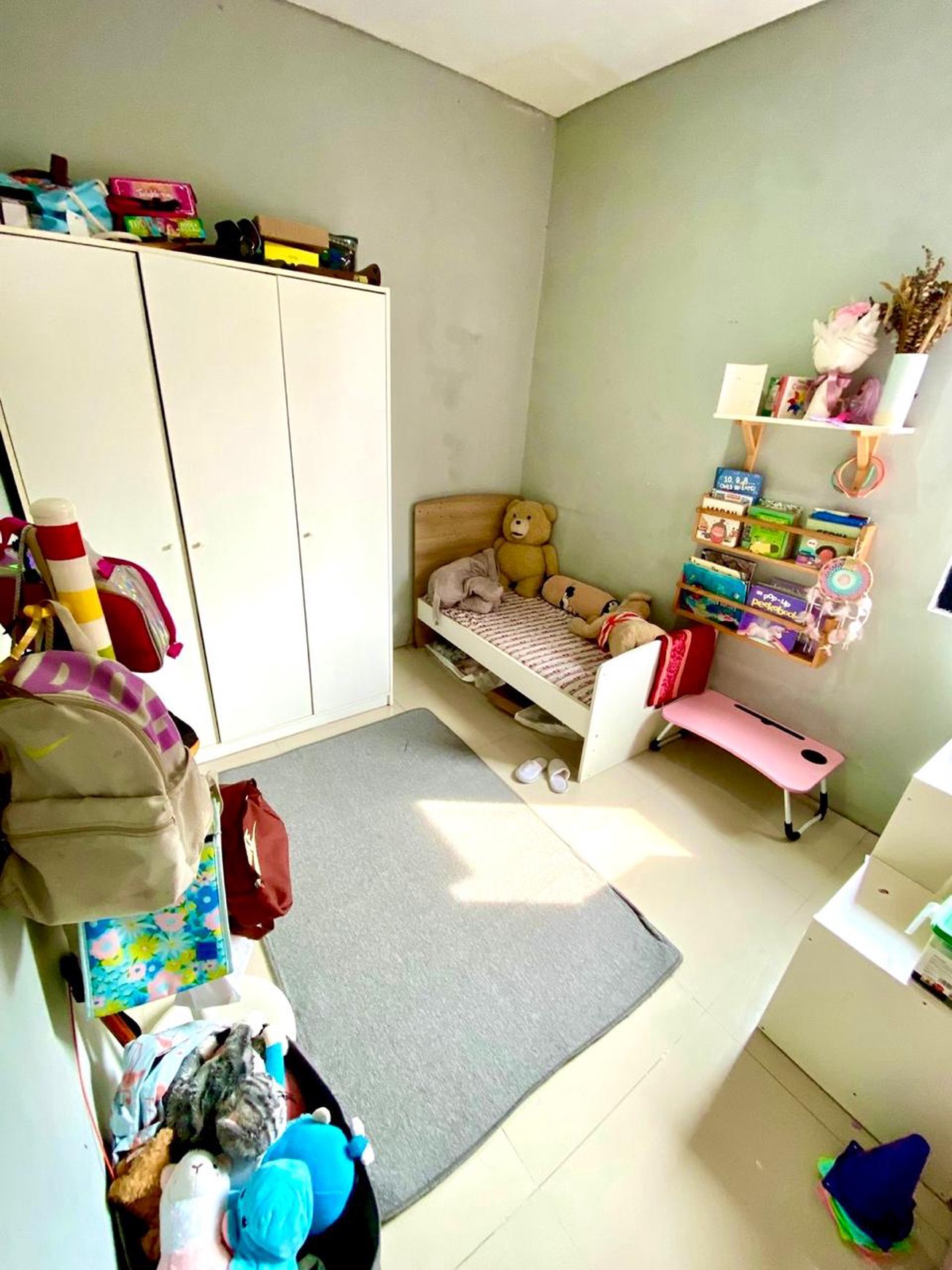 Rumah Cantik di Vasa Bintaro - Siap Huni, Lokasi dekat sekolah internasional Bintaro Jaya