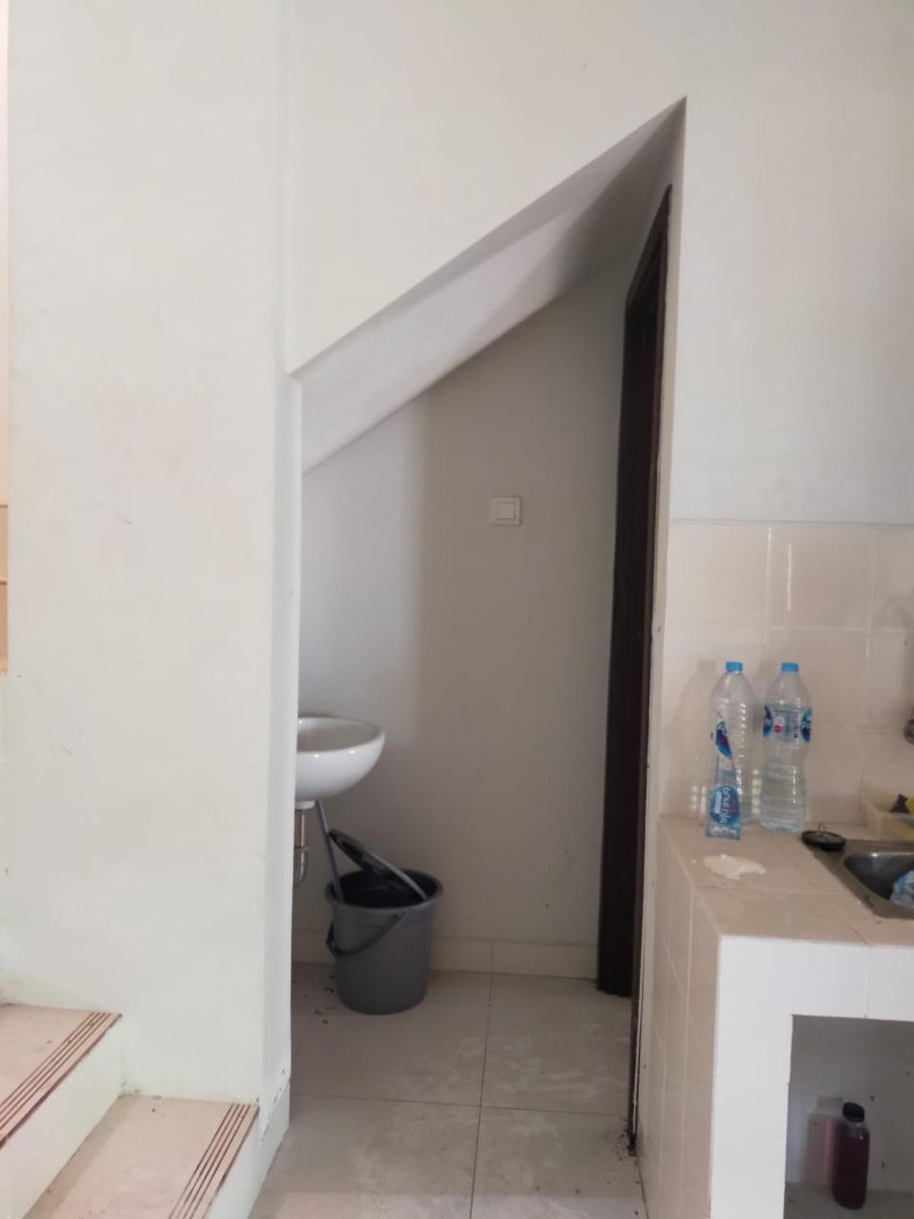 Rumah Dijual di Callysta Graha Raya Bintaro - 2 Lantai, 2 KT, Akses Tol Hanya 1M an