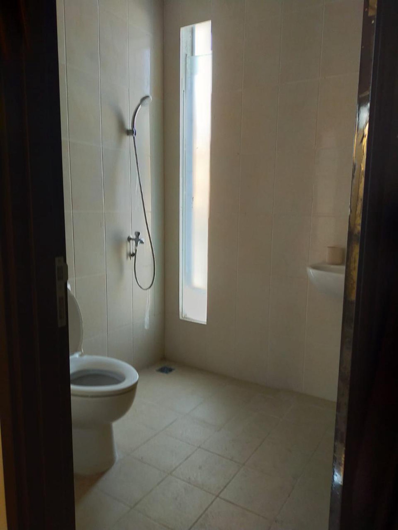 Rumah Dijual di Callysta Graha Raya Bintaro - 2 Lantai, 2 KT, Akses Tol Hanya 1M an