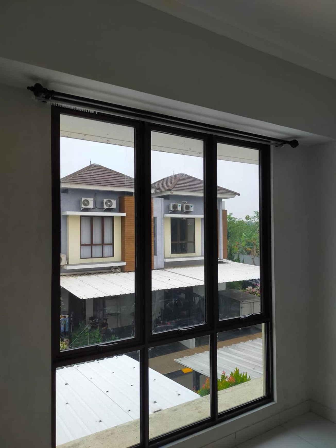 Rumah Dijual di Callysta Graha Raya Bintaro - 2 Lantai, 2 KT, Akses Tol Hanya 1M an