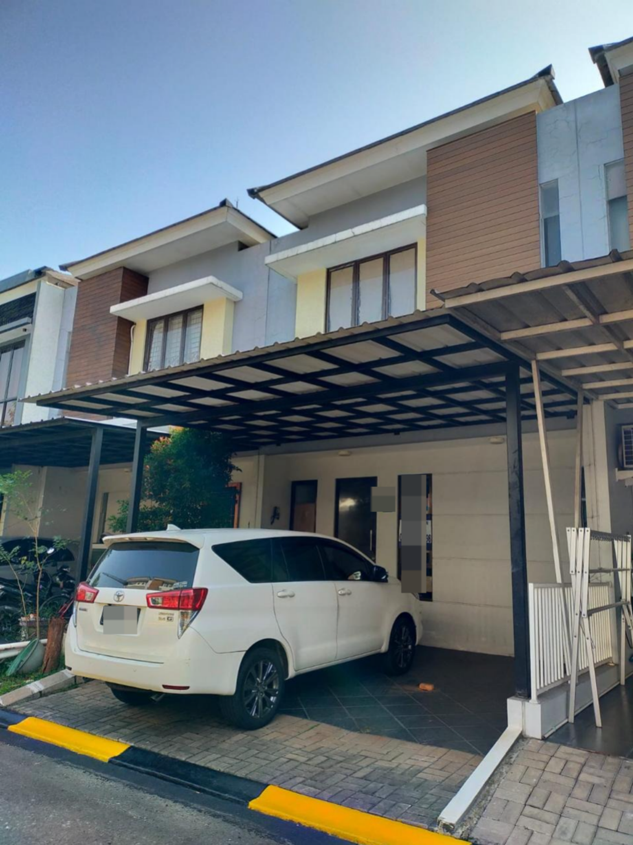 Rumah Dijual di Callysta Graha Raya Bintaro - 2 Lantai, 2 KT, Akses Tol Hanya 1M an