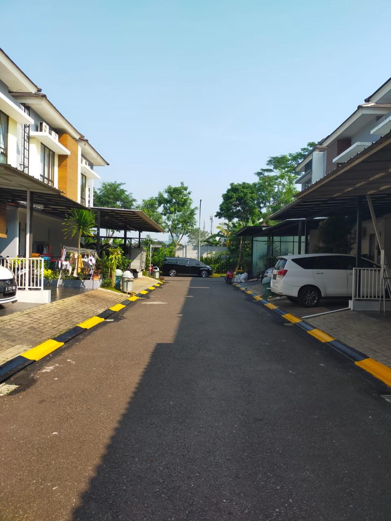 Rumah Dijual di Callysta Graha Raya Bintaro - 2 Lantai, 2 KT, Akses Tol Hanya 1M an
