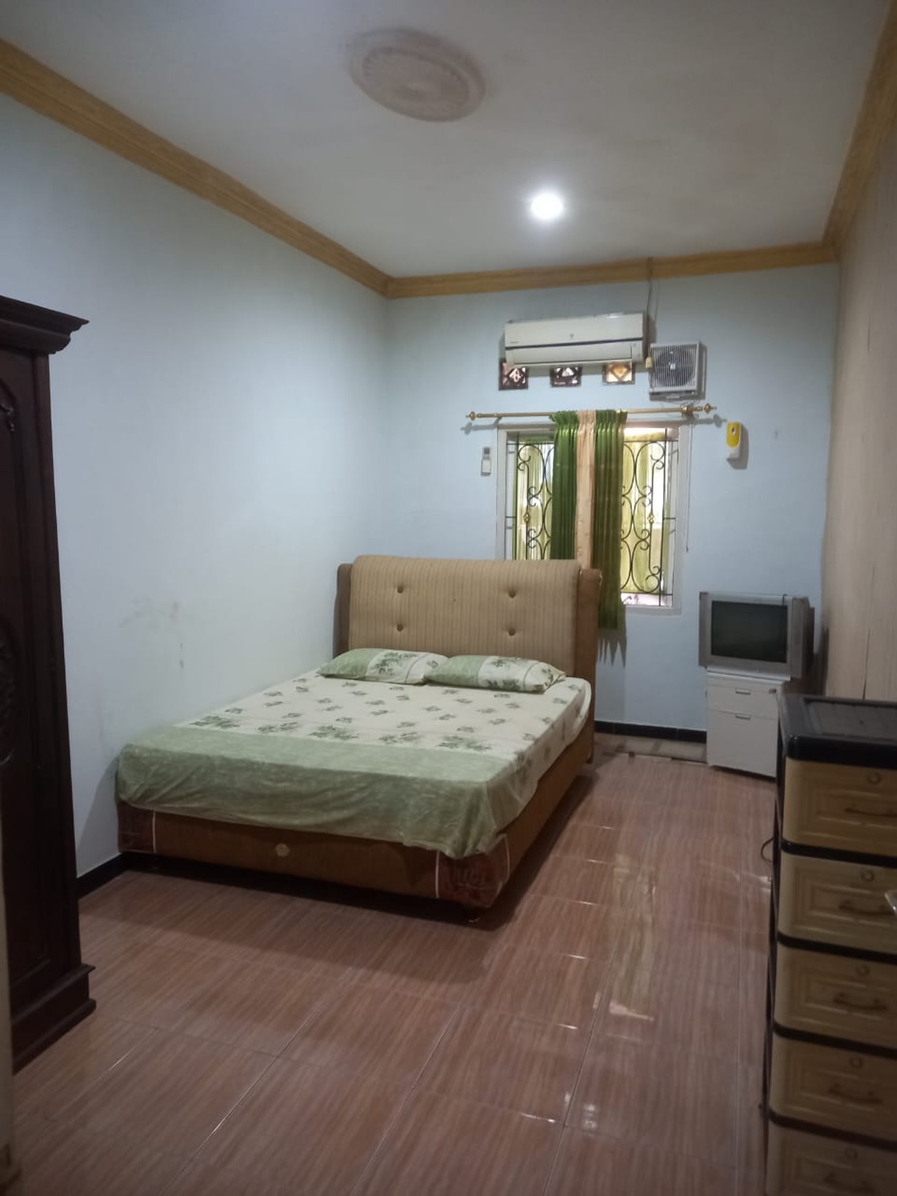 Rumah Bagus Di Jalan Utama Perumahan Serua, Bojongsari, Depok