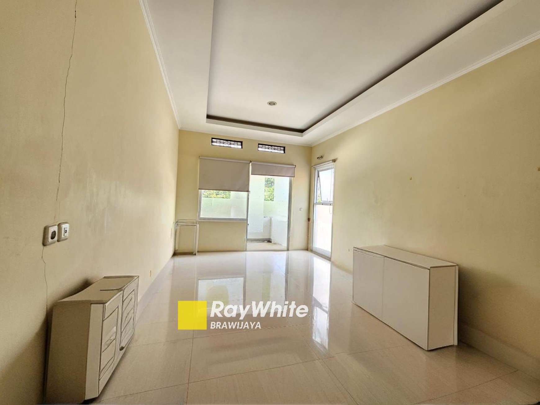 Rumah di Bona Indah, Lebak Bulus, Jakarta Selatan, hanya 1,8 km ke MRT Fatmawati