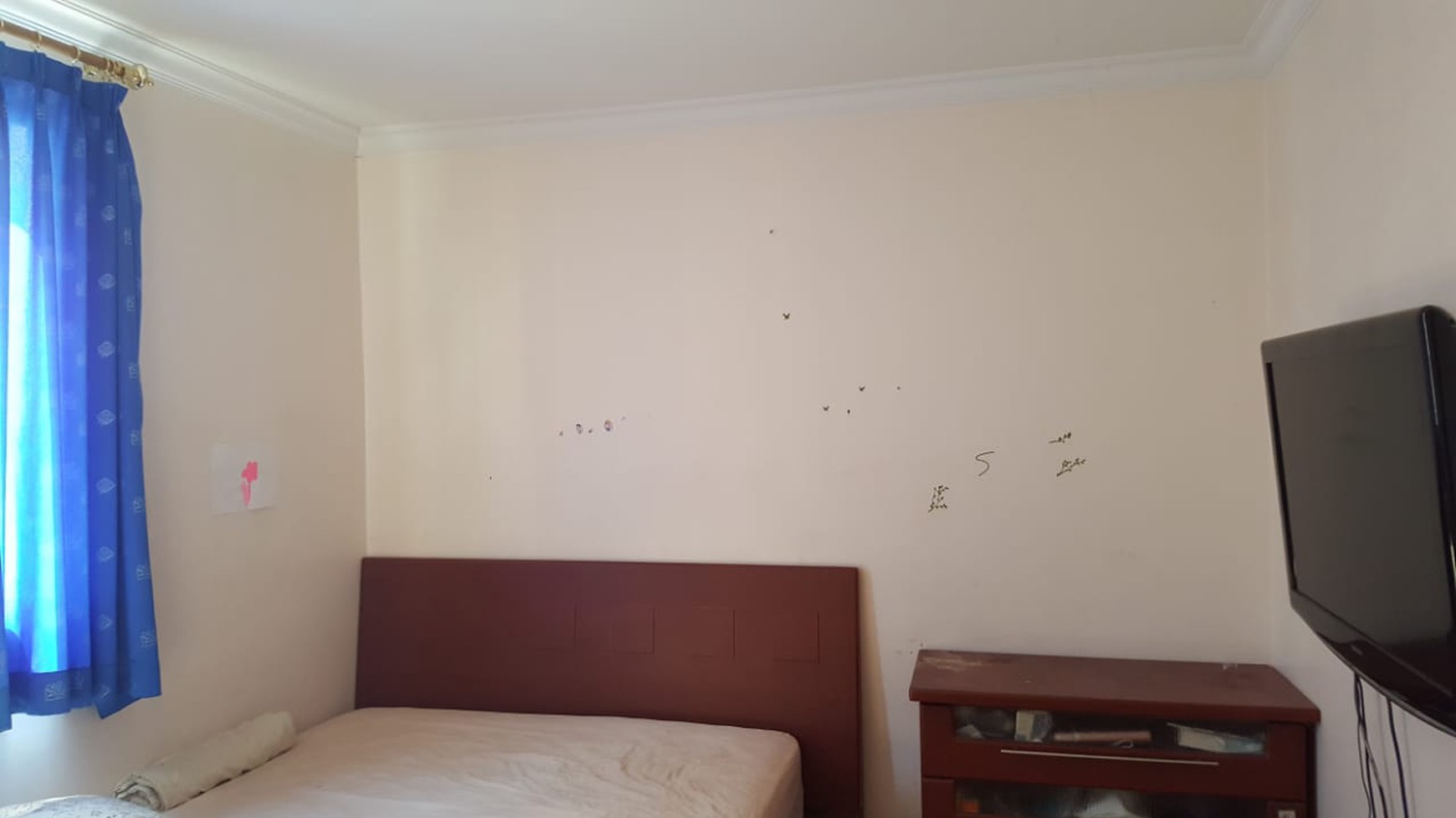 Apt dijual