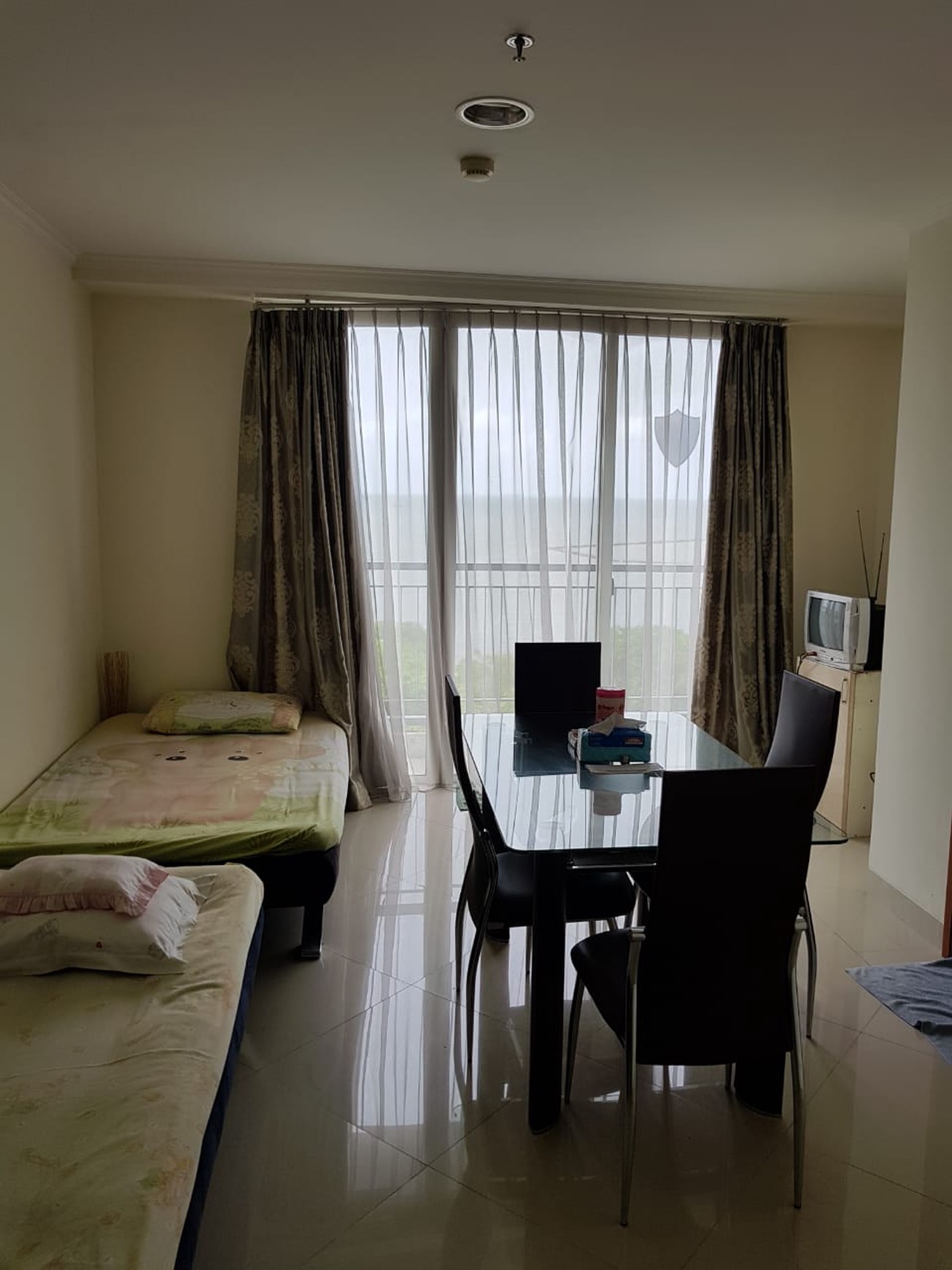 Apt dijual