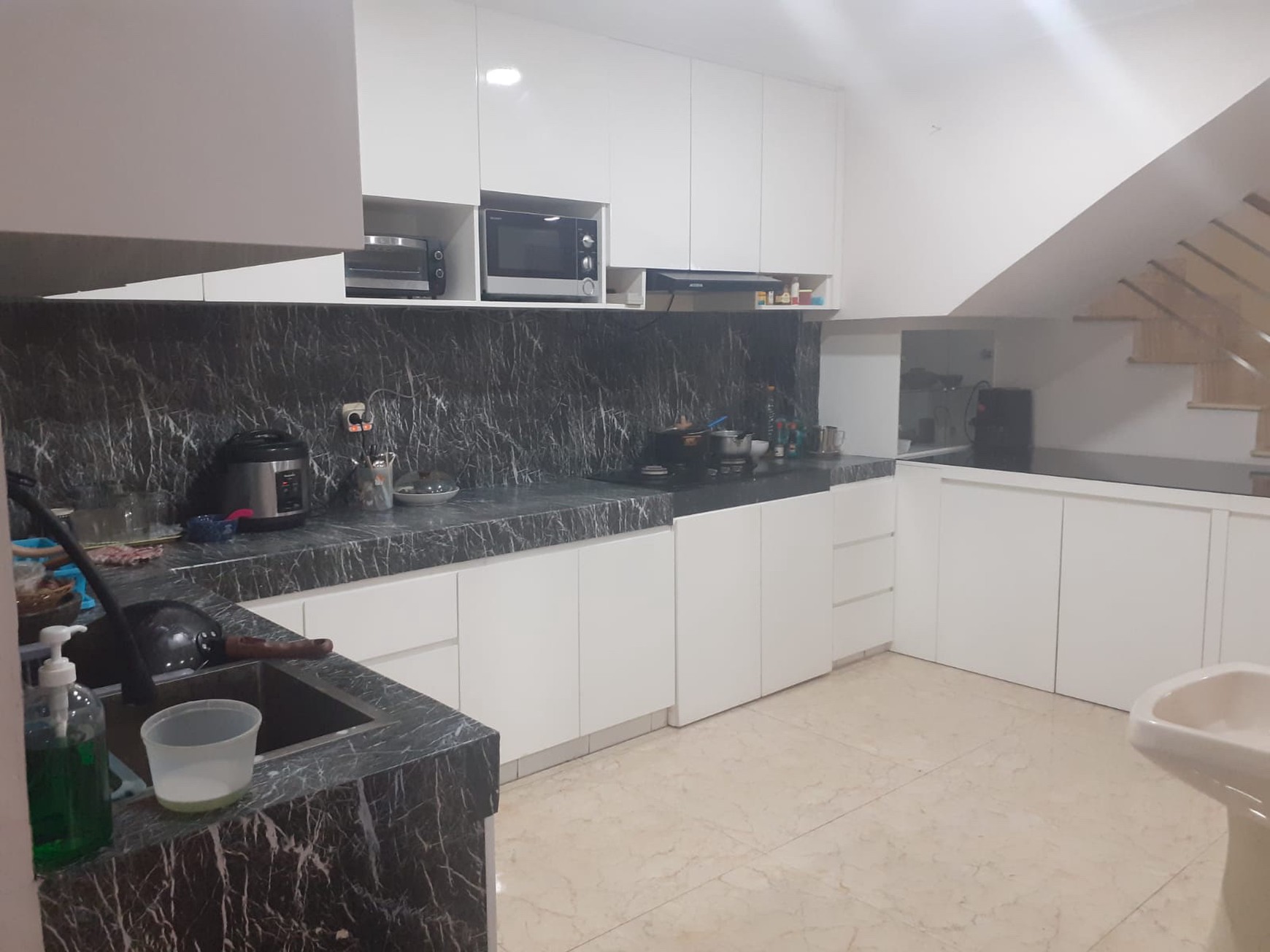 rumah bagus di krekot bunder