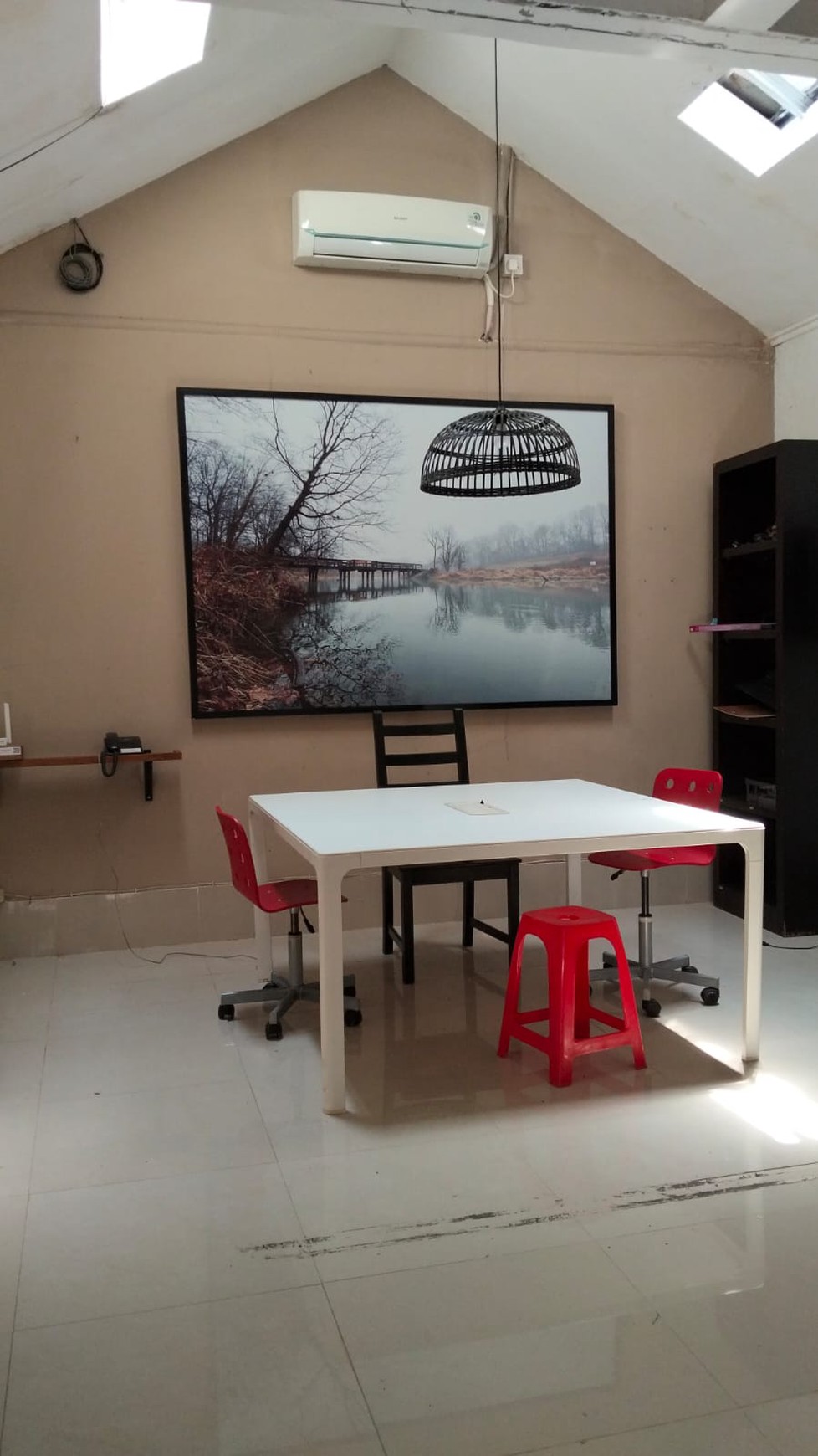 Rumah Cantik Siap Huni dengan Hunian Asri @Bintaro.