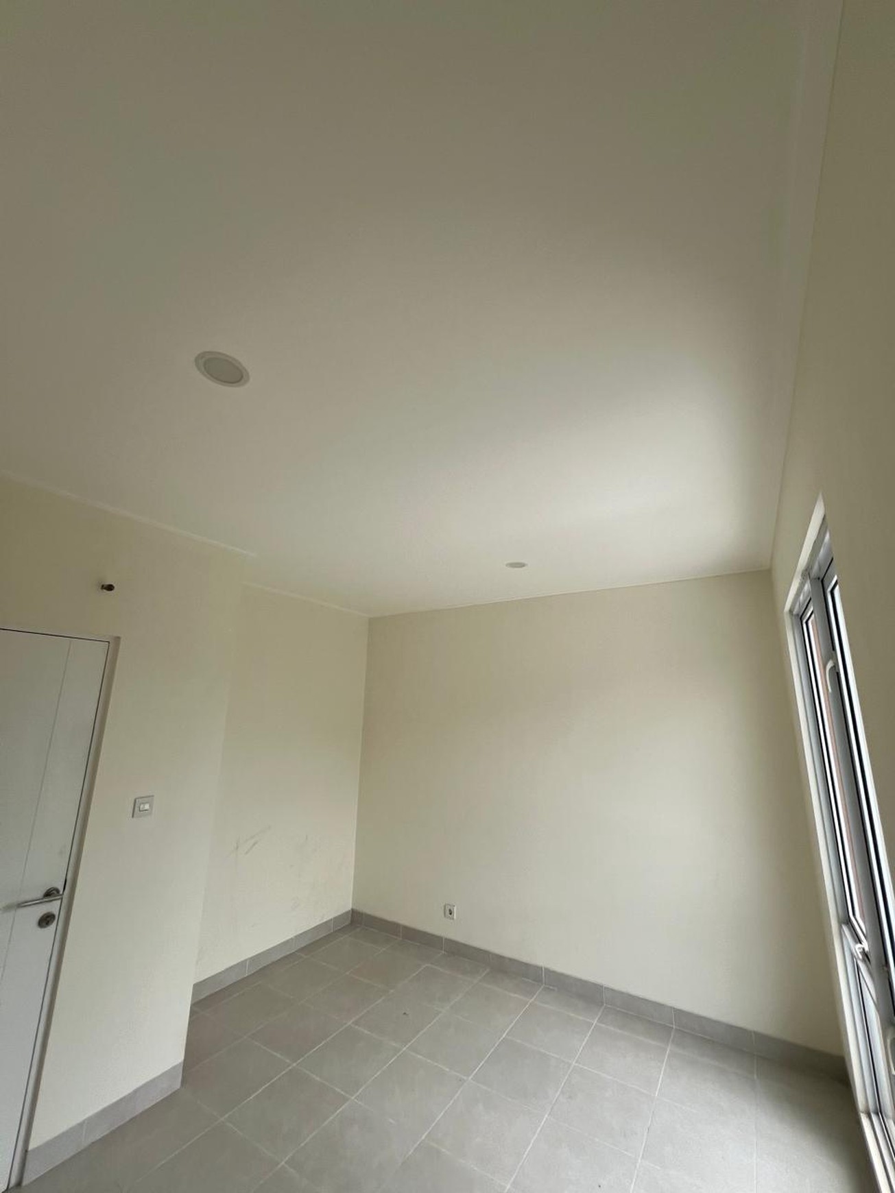 Murah. Rumah Bagus Harga Menarik Martinez, Gading Serpong