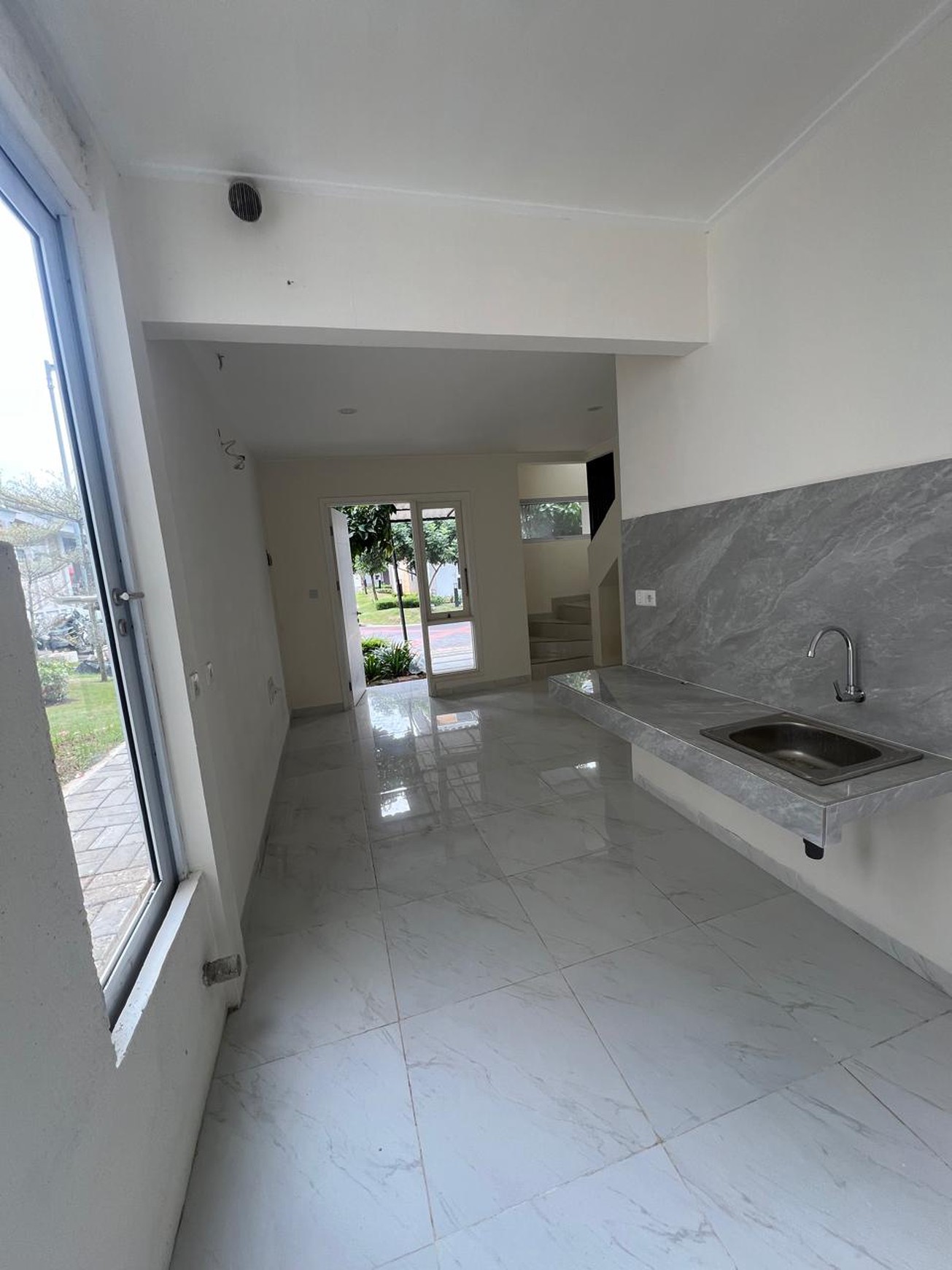 Murah. Rumah Bagus Harga Menarik Martinez, Gading Serpong