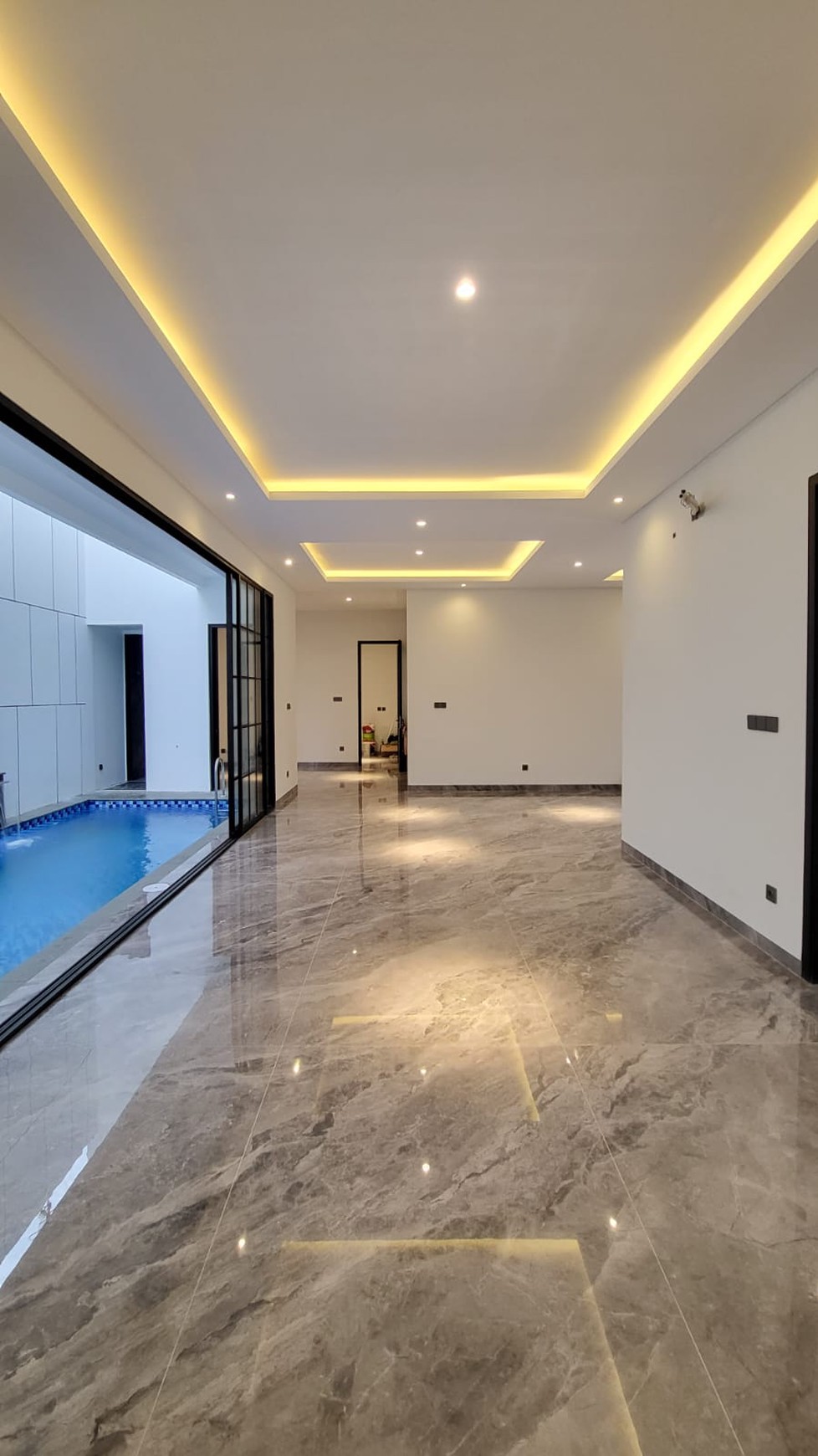 Rumah Siap Huni dengan Hunian Nyaman dan Asri di Bintaro Sektor 9.