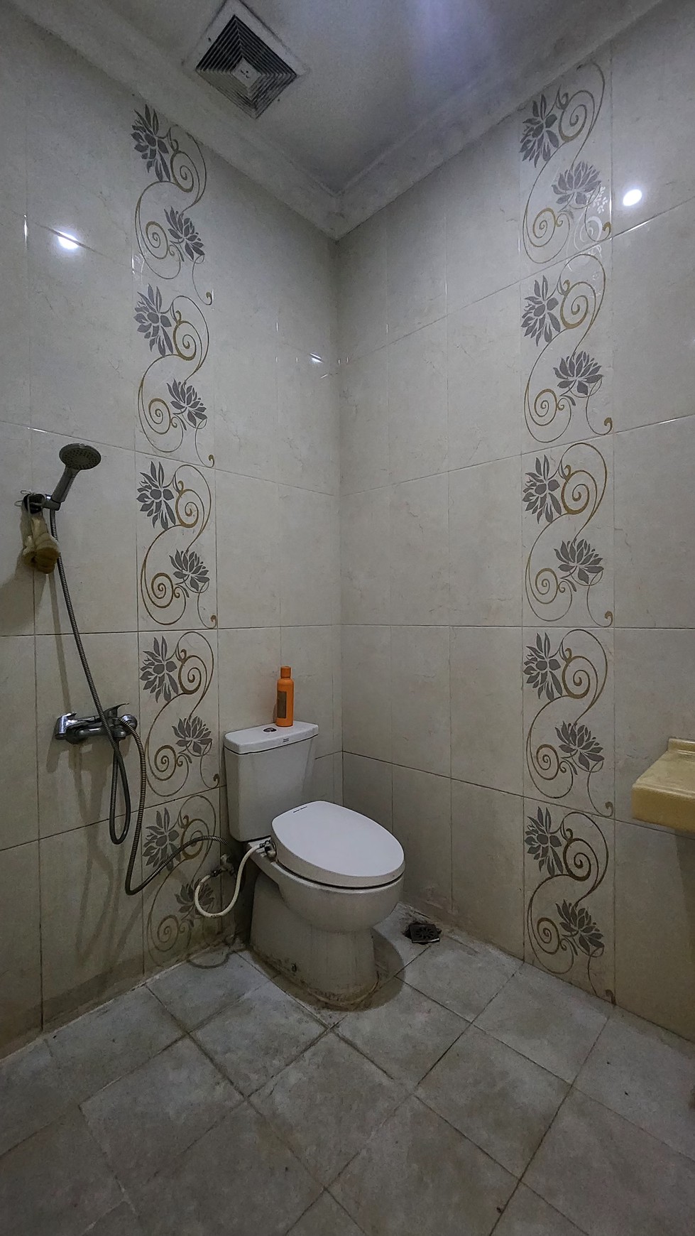 RUMAH CANTIK SIAP HUNI DI CITRA GRAN CIBUBUR