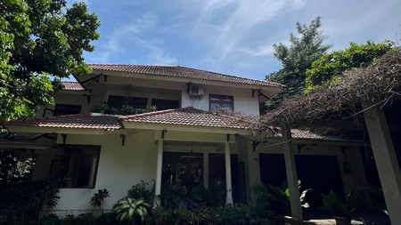 Rumah Bagus Di Jl Pejaten Barat Jakarta Selatan
