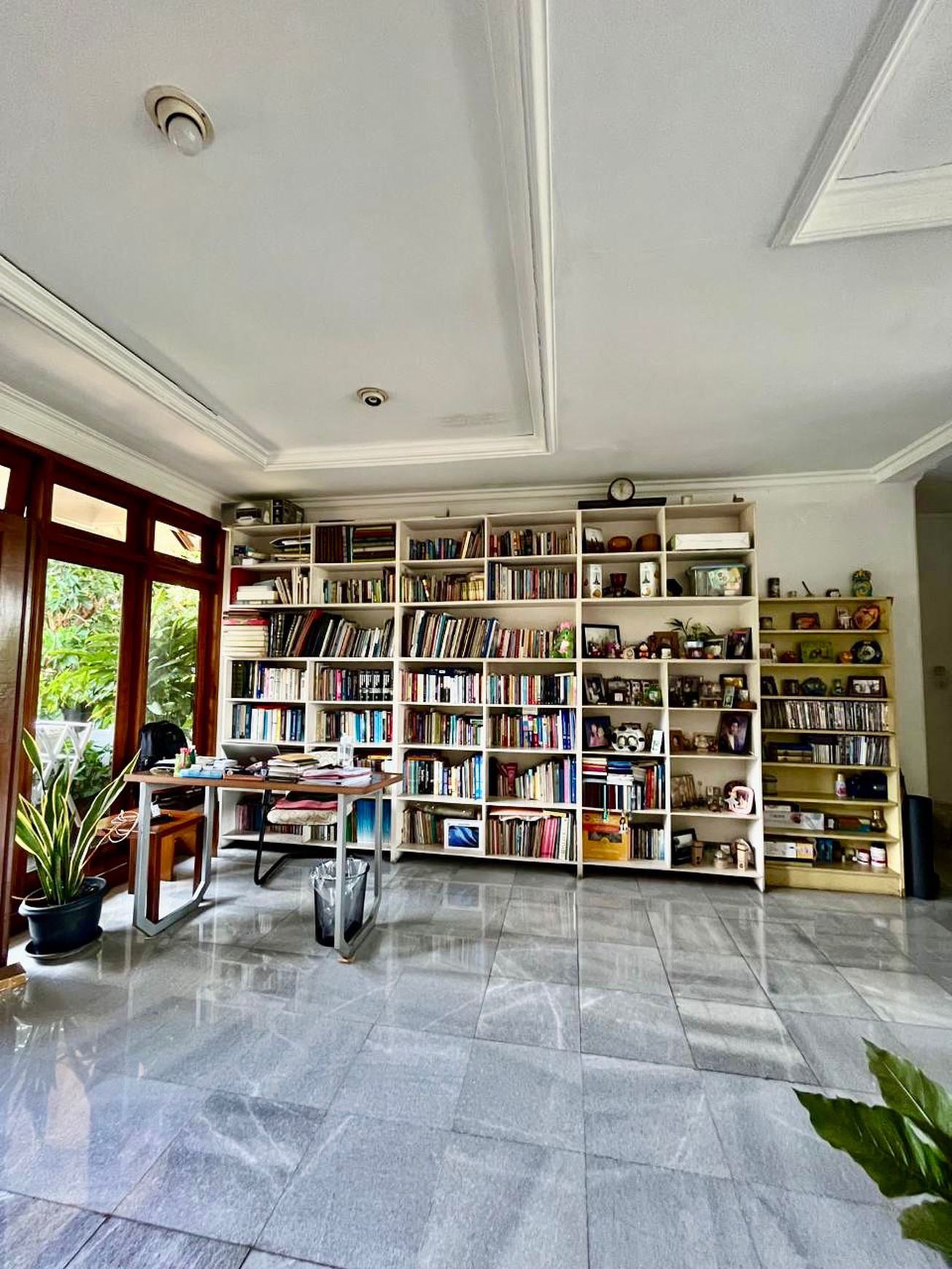 Rumah Bagus Di Jl Pejaten Barat Jakarta Selatan