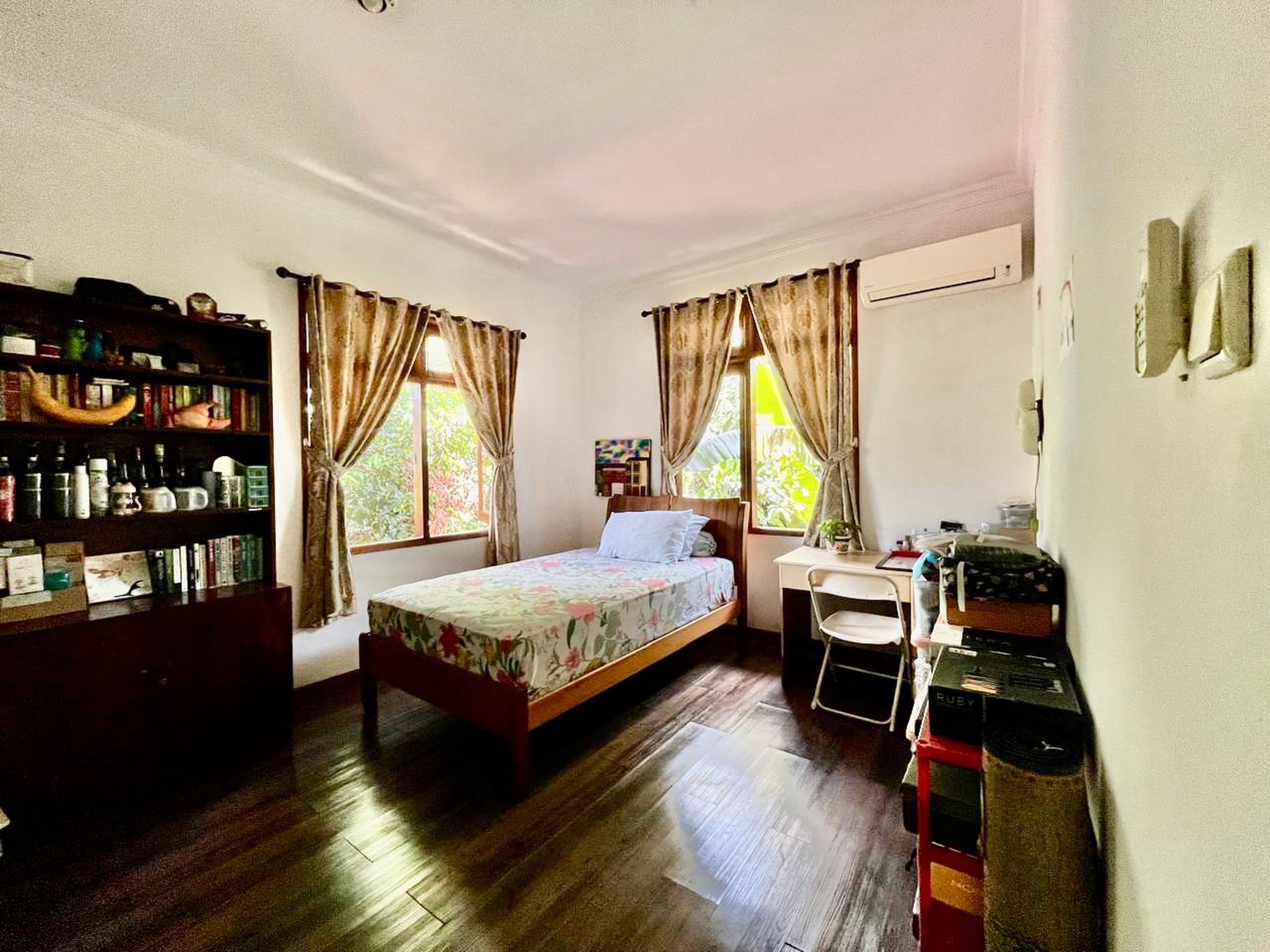 Rumah Bagus Di Jl Pejaten Barat Jakarta Selatan