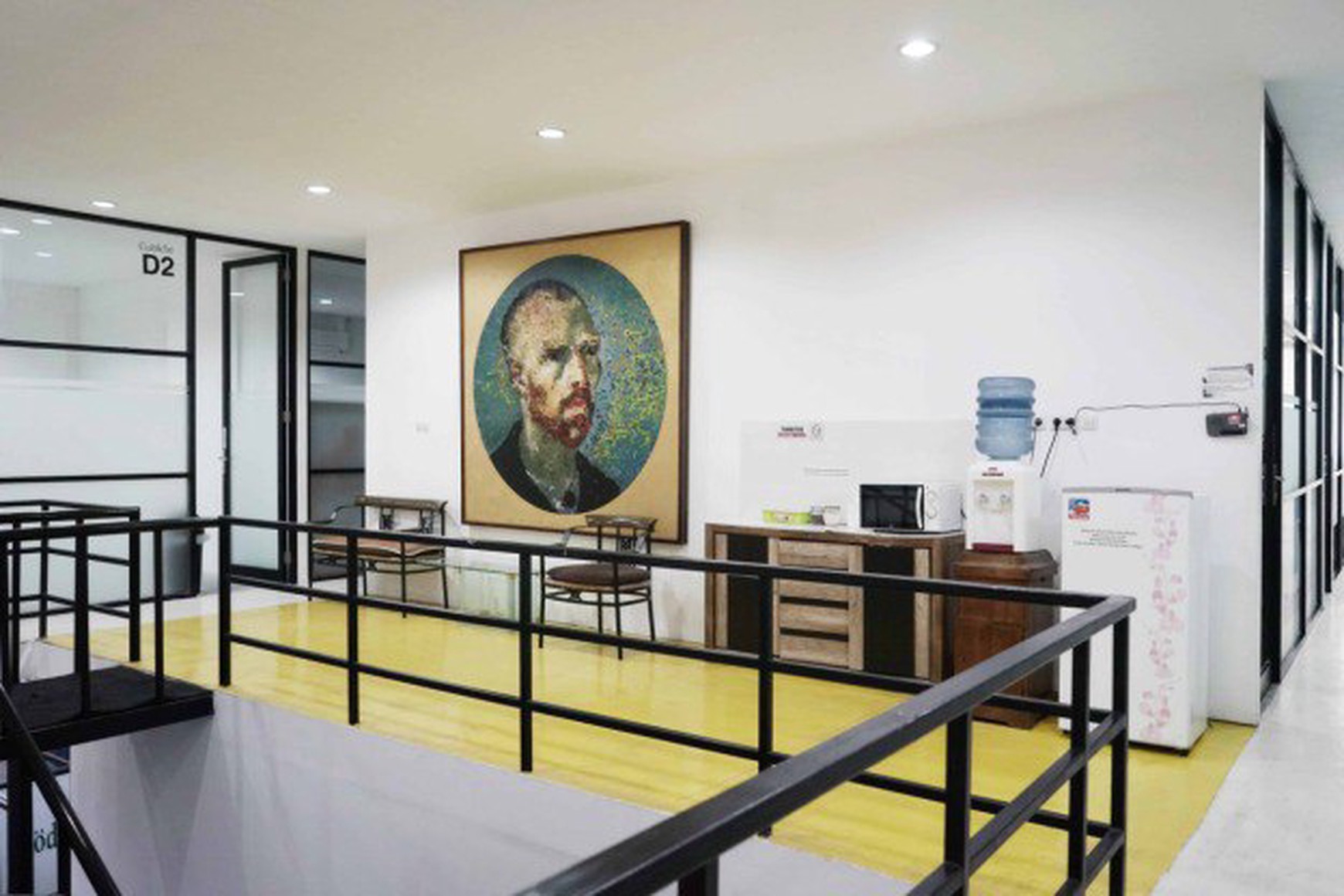 Jual/Sewa Kantor Murah Berlokasi Strategis di Wiyung Surabaya dekat Dengan Perumahan Elite