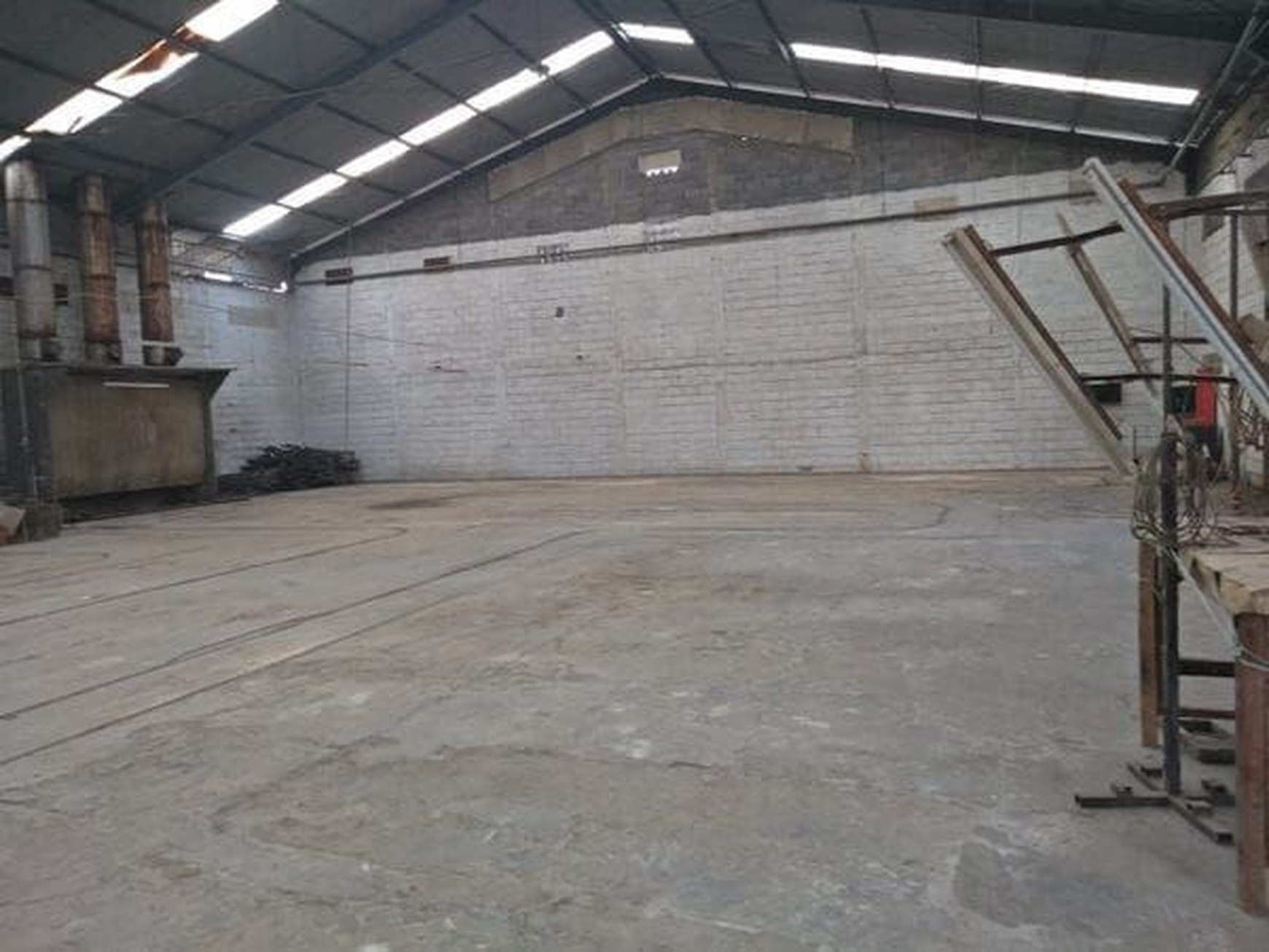 Jual/Sewa Pabrik Murah dan Luas dengan Lokasi Strategis di Pasuruan dekat Jalan Tol