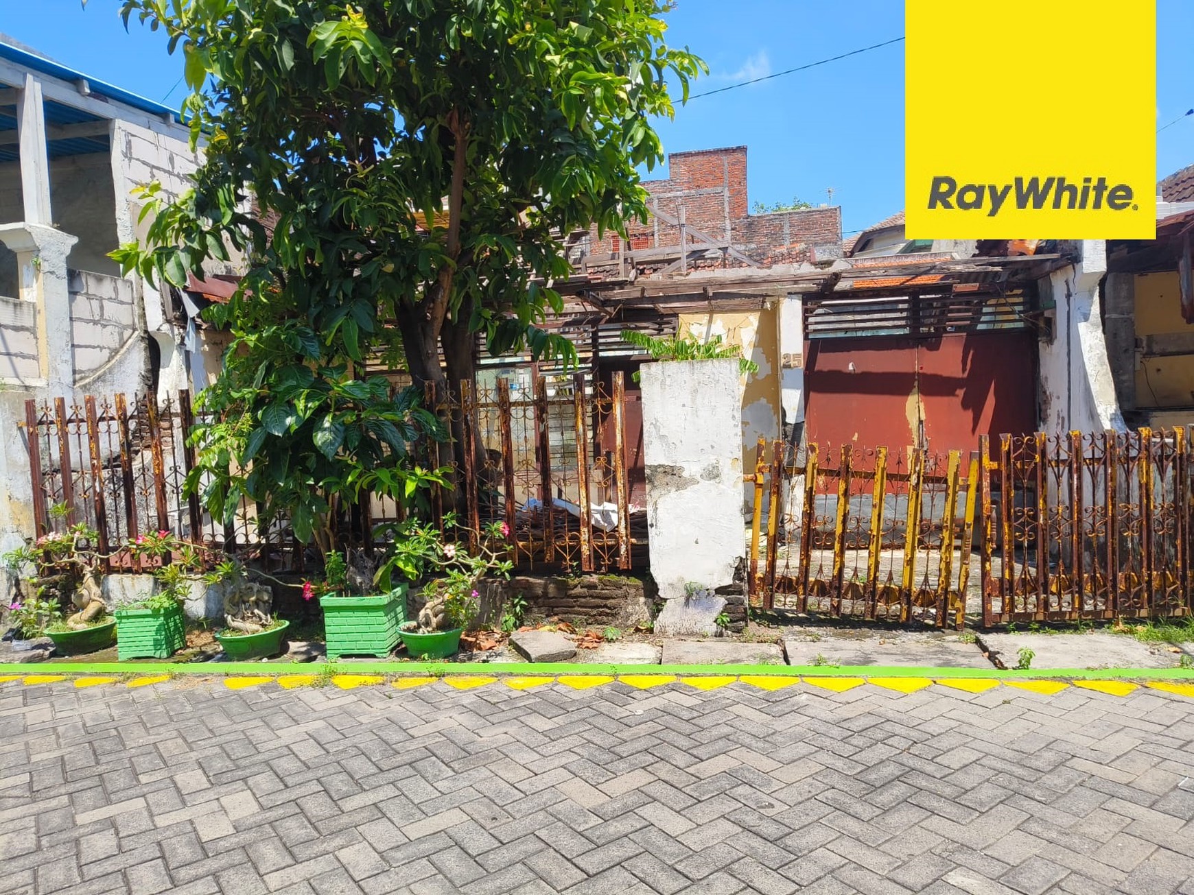 Dijual Rumah Lama Hitung Tanah di Dupak Bandarejo Surabaya