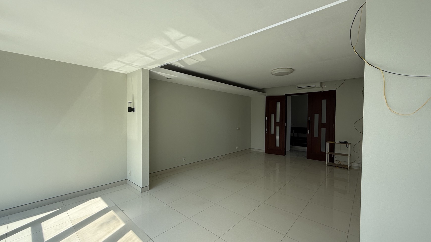 BIG, MODERN AND BEAUTIFUL HOUSE AT CIPETE AREA