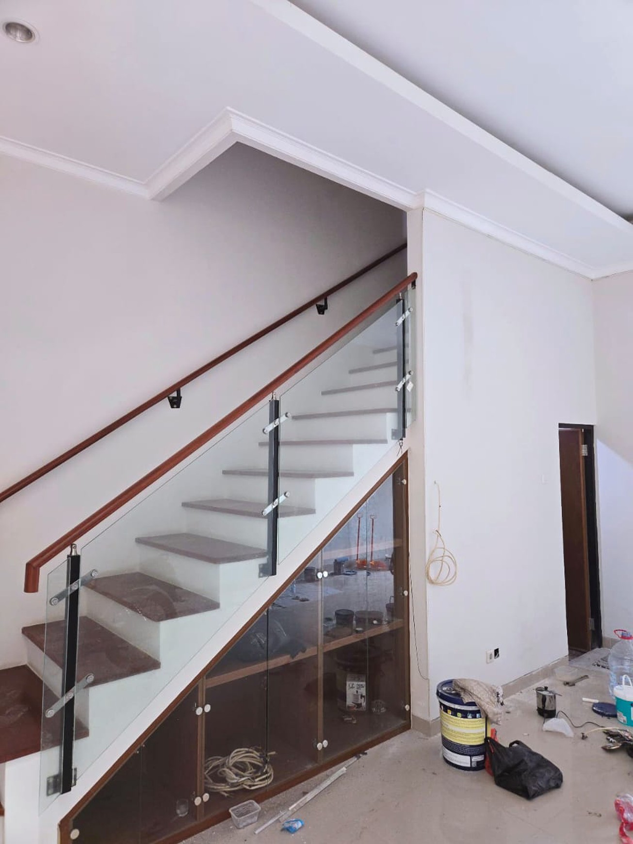 Dijual Rumah Baru Pondok Tjandra Indah - Duku Tengah - Wadungasri - Waru Spesial Row Jalan Lebar 4 Mobil