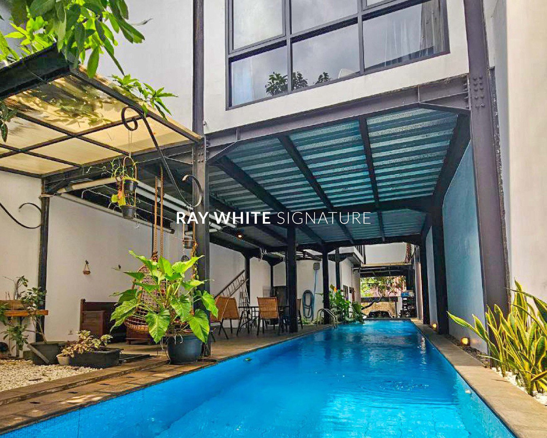 Rumah Baru Renovasi di Jl Saraswati Ujung Cipete