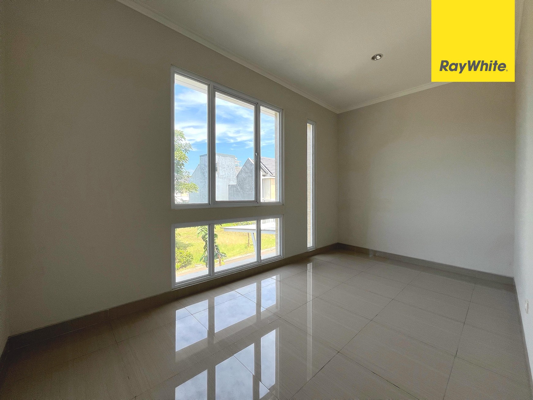 Rumah 2 Lantai di Citraland, Cibubur