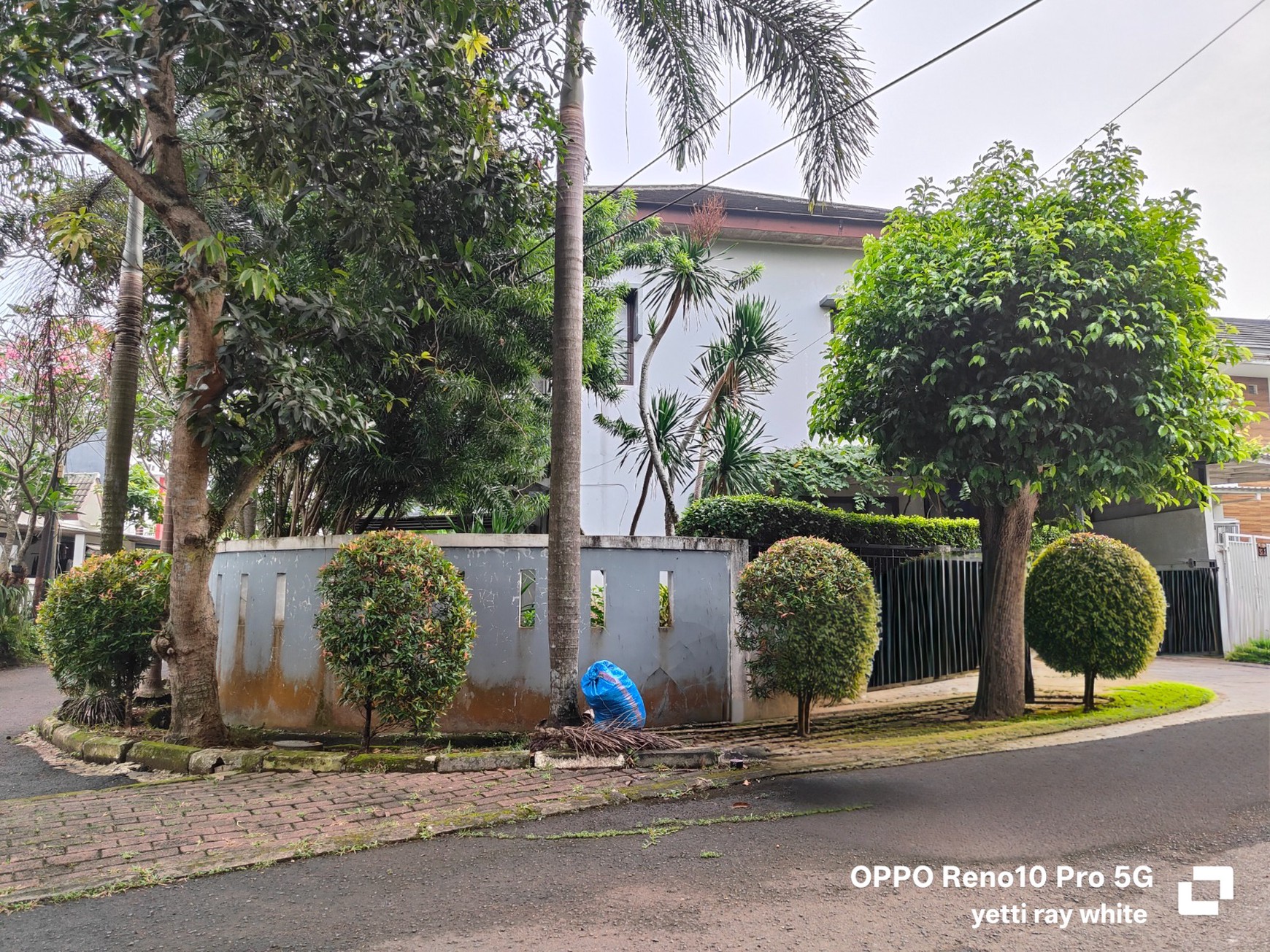  Rumah Kencana Loka, Bsd City Posisi Hoek