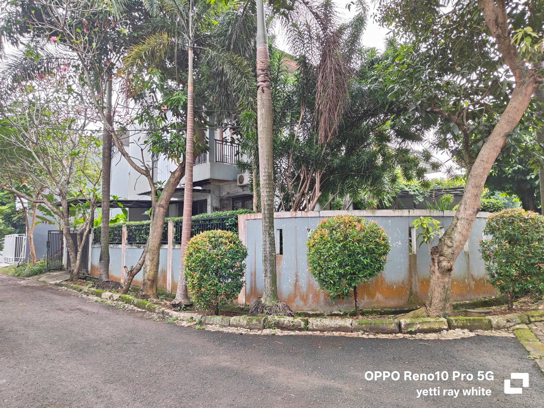  Rumah Kencana Loka, Bsd City Posisi Hoek