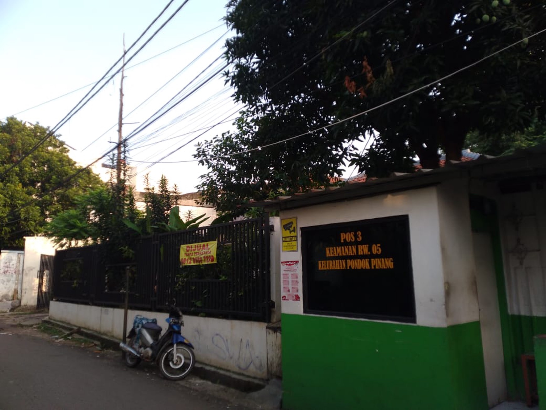 Rumah 2 Tingkat di Jl.Subur - Kebayoran Lama