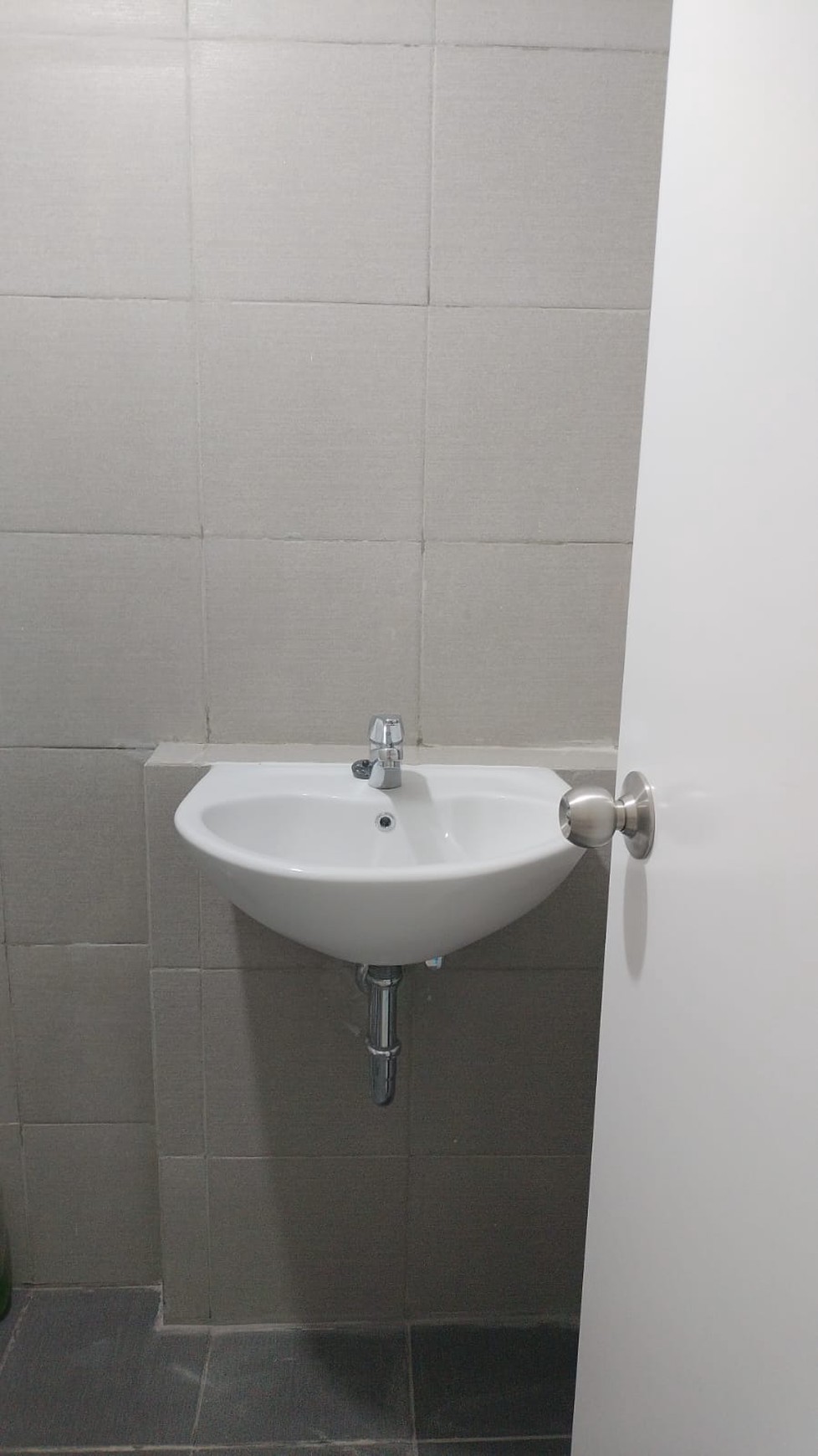 Disewakan Apartemen Citraland Vittotio Tipe 1 Bedroom Full Furnished Tower Alessandro - Lantai 19 - Area Wiyung Dekat Pakuwon Mall